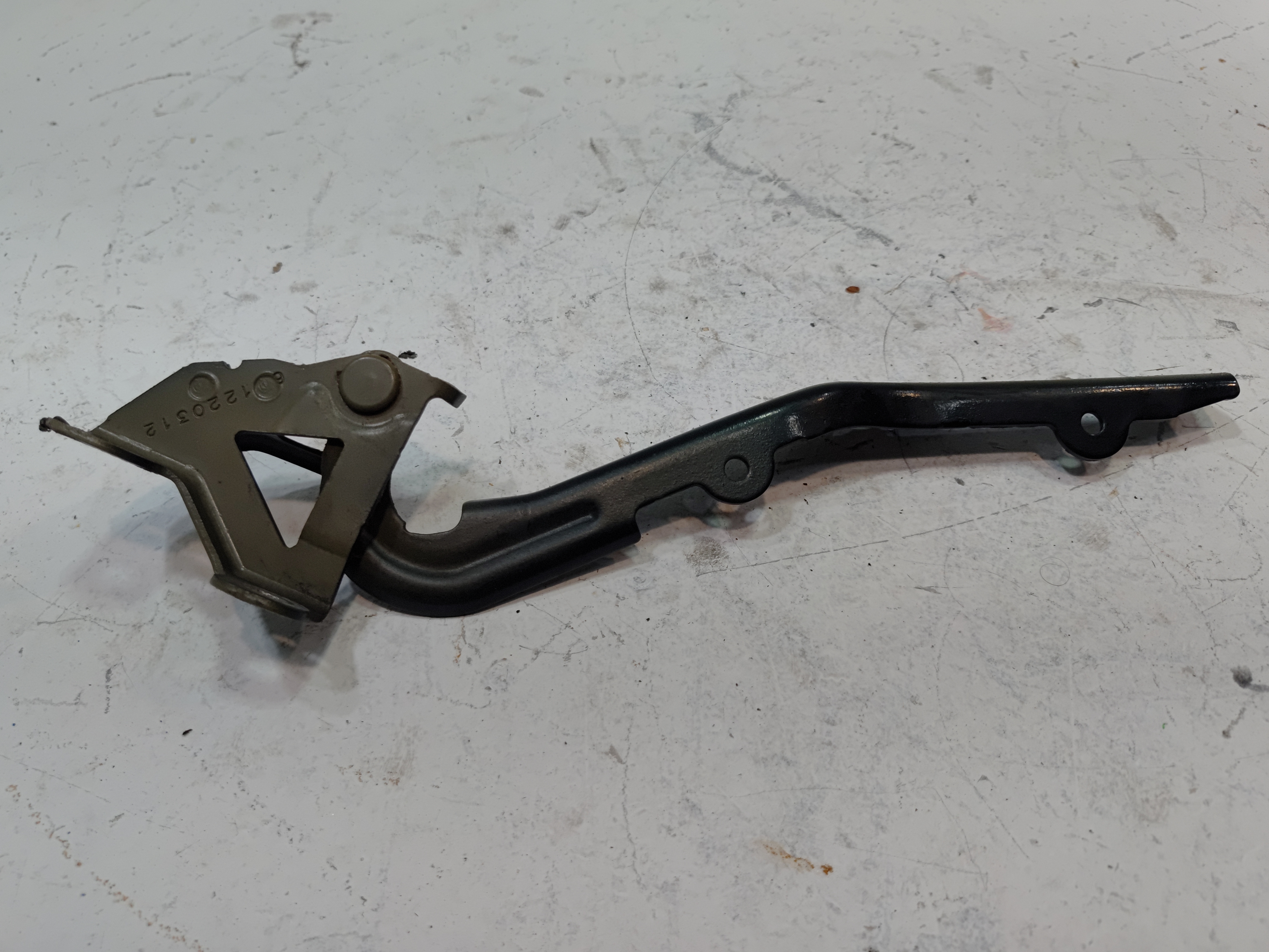 2016-2022 Honda Pilot Hood Bonnet Front Right Passenger Side Hinge OEM