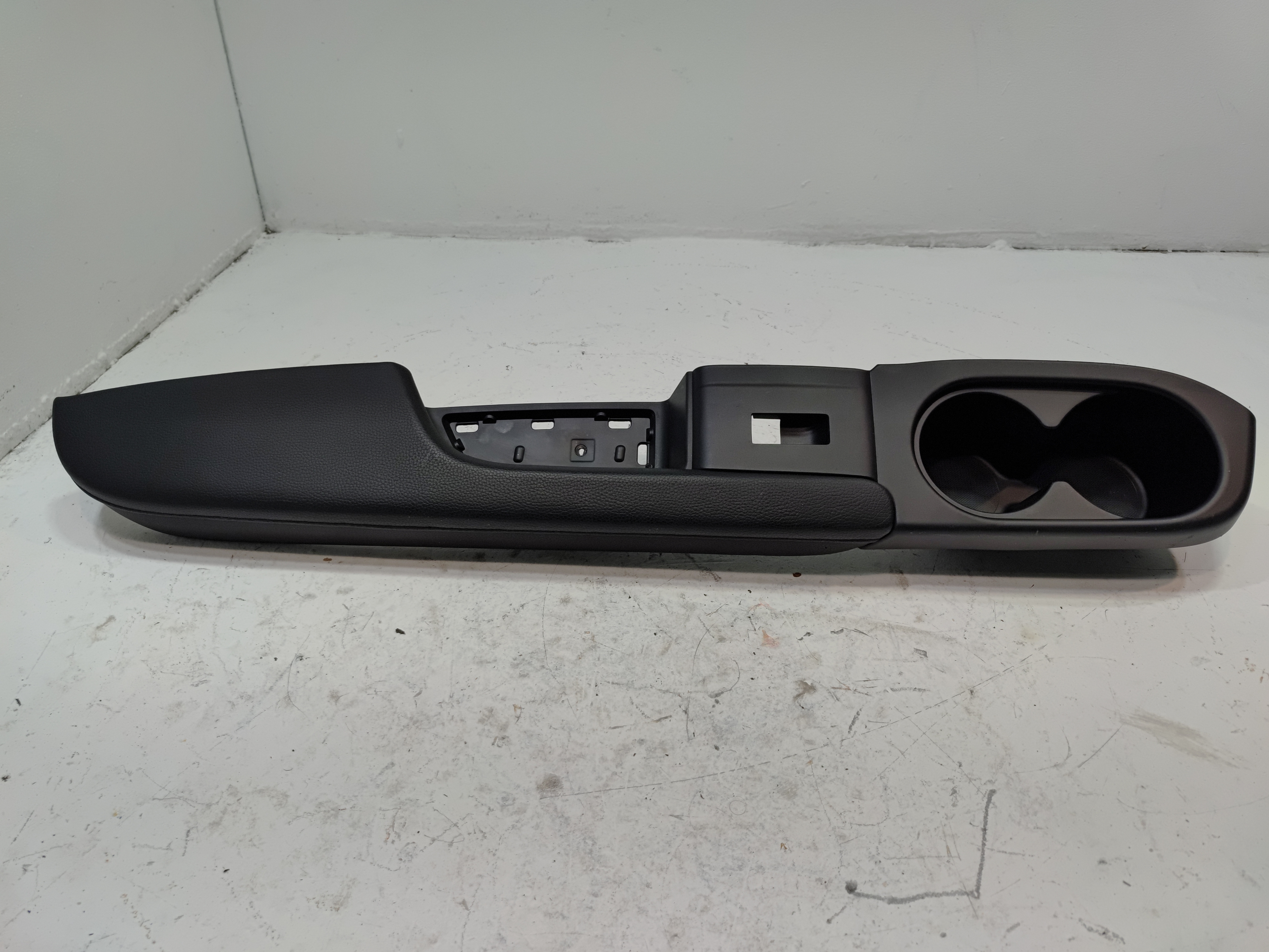 2016-2022 Honda Pilot Rear Driver Door Interior Panel Armrest Trim OEM