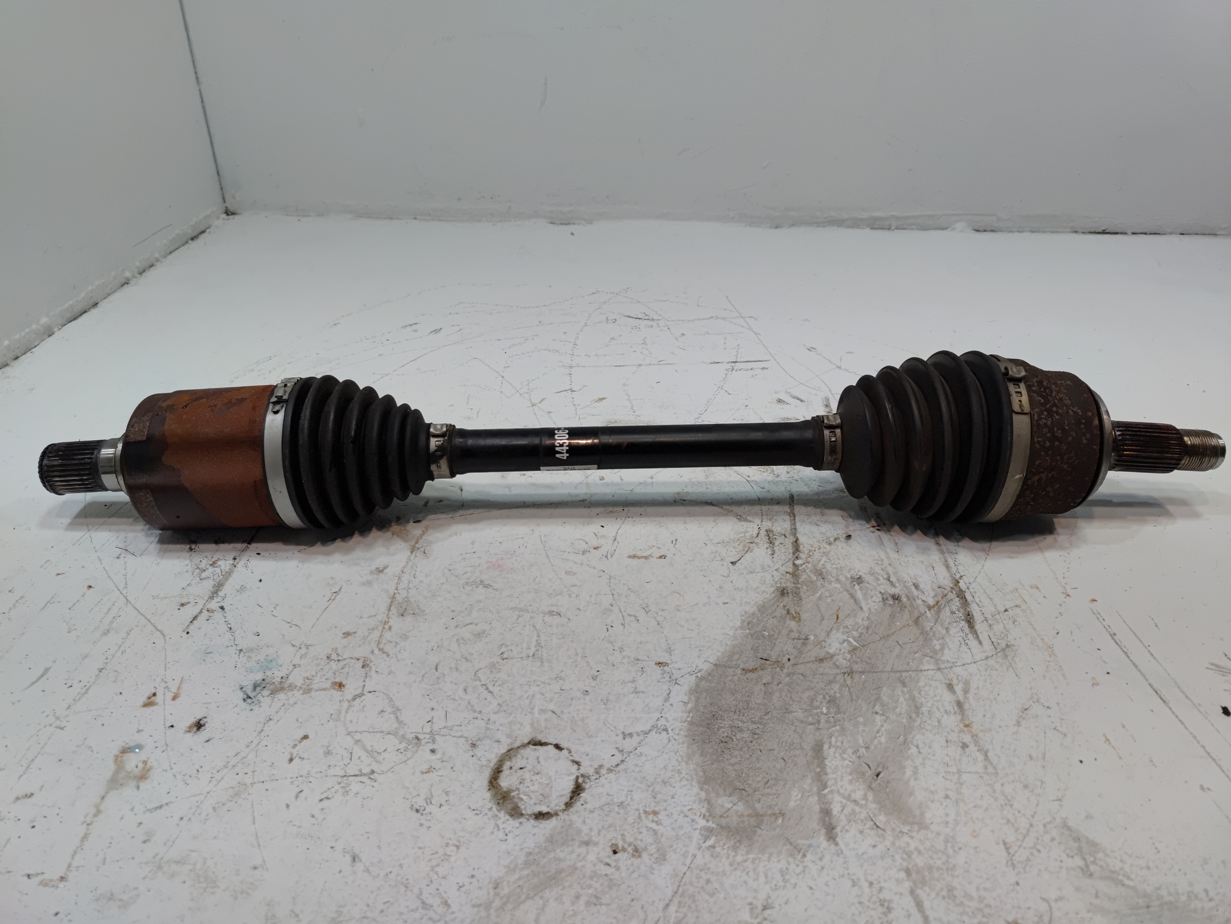 2016-2022 HONDA PILOT FRONT LEFT DRIVER SIDE AXLE SHAFT HALFSHAFT OEM