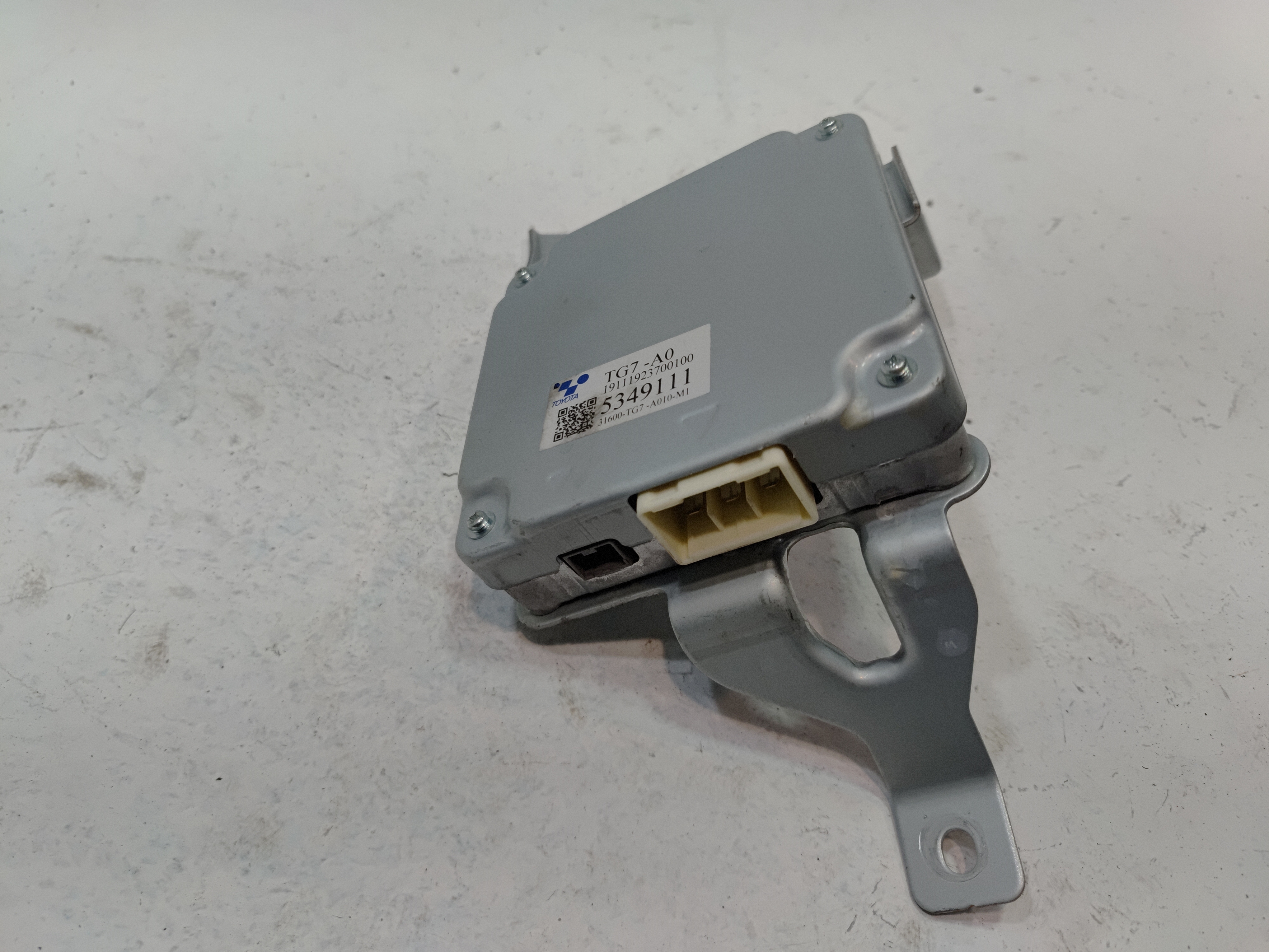 2016-2022 HONDA PILOT POWER STABILIZER CONTROL MODULE UNIT W/BRACKET OEM