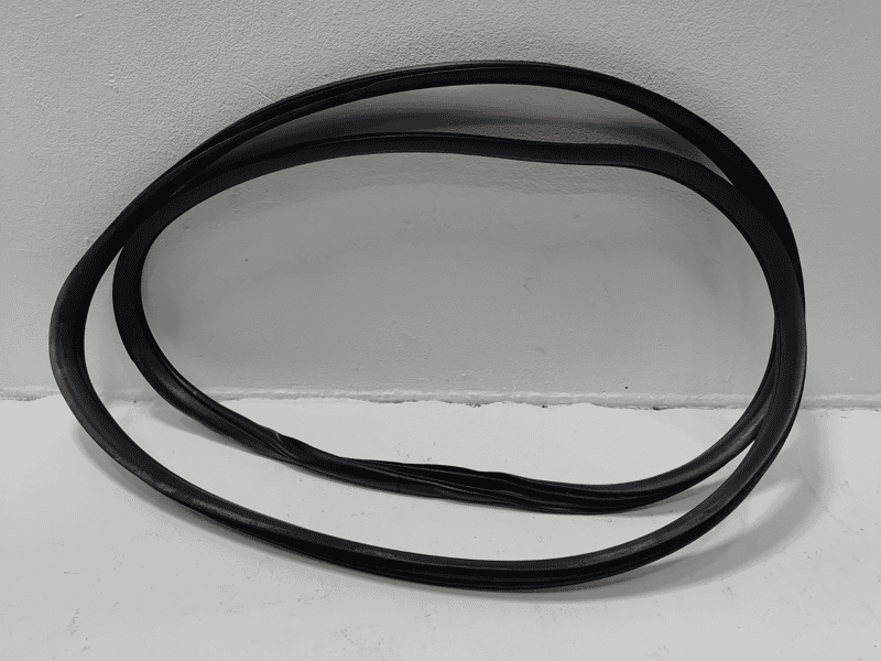 2016-2022 HONDA PILOT FRONT RIGHT PASSENGER SIDE DOOR BODY WEATHERSTRIP SEAL OEM