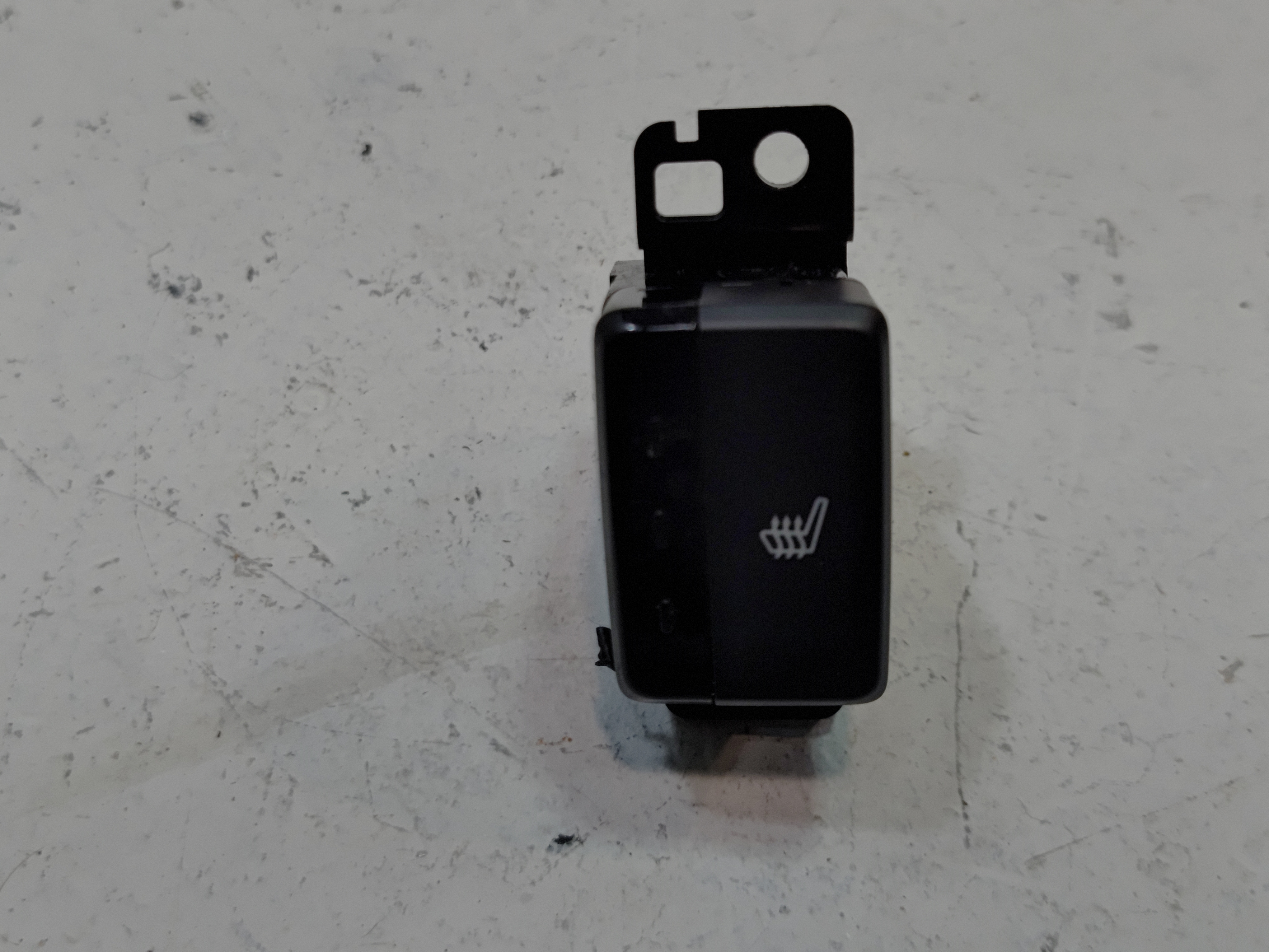 2019-2022 HONDA PILOT DASHBOARD LEFT DRIVER SIDE SEAT HEAT HEATER SWITCH OEM