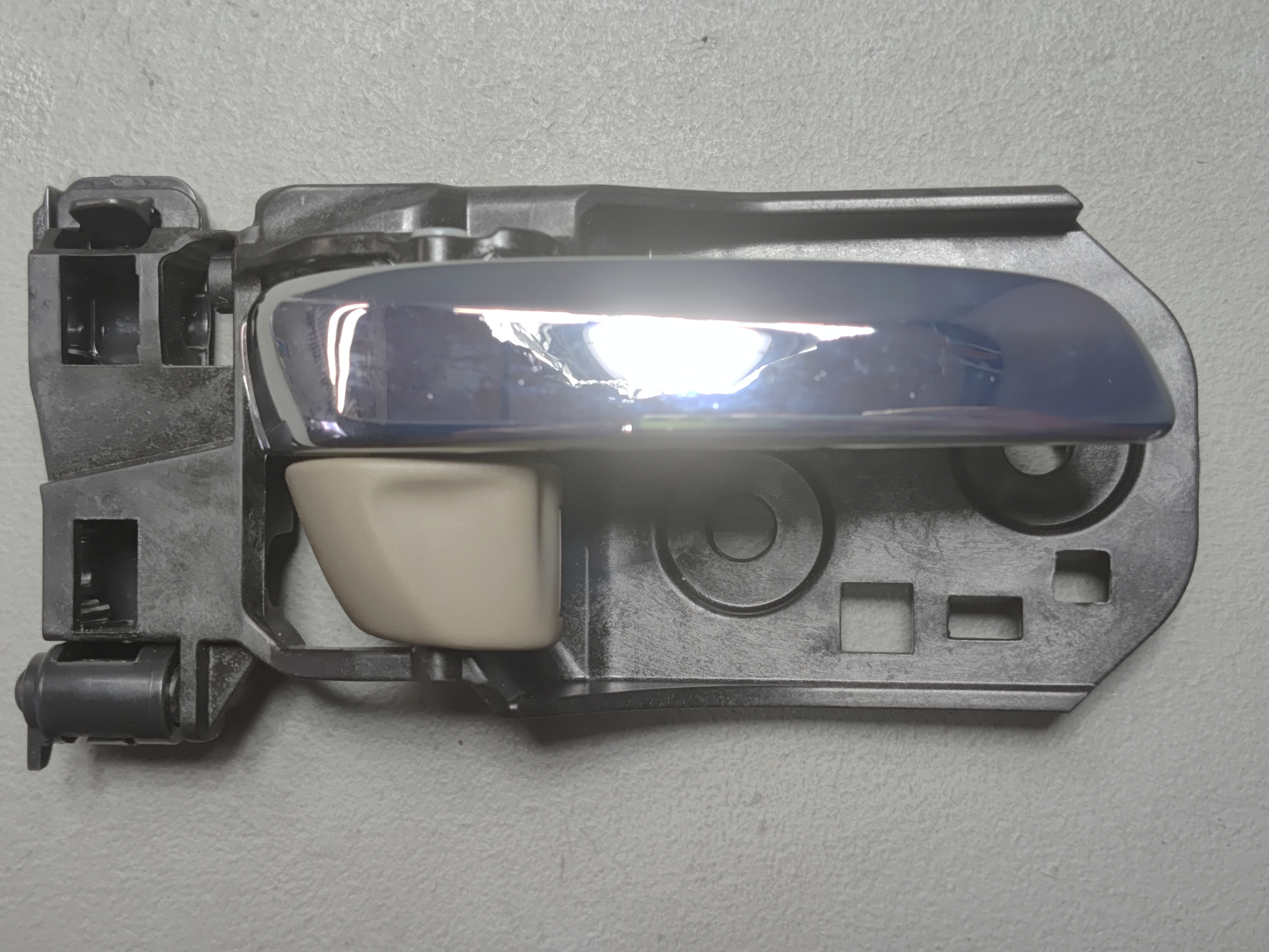 2016-2022 HONDA PILOT FRONT RIGHT PASSENGER SIDE INTERIOR DOOR HANDLE OEM