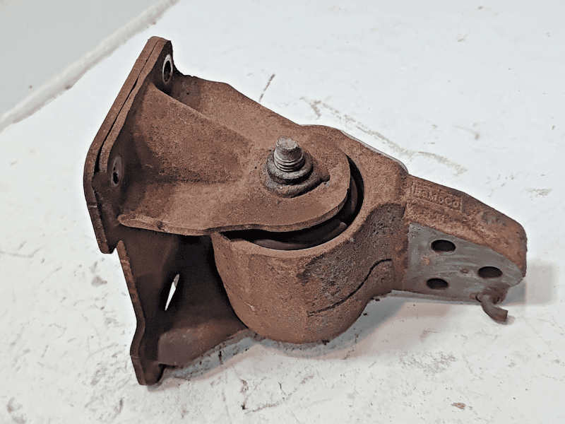 FORD F-150 2.7L ENGINE LEFT SIDE MOUNT SUPPORT BRACKET 2018 - 2020  OEM