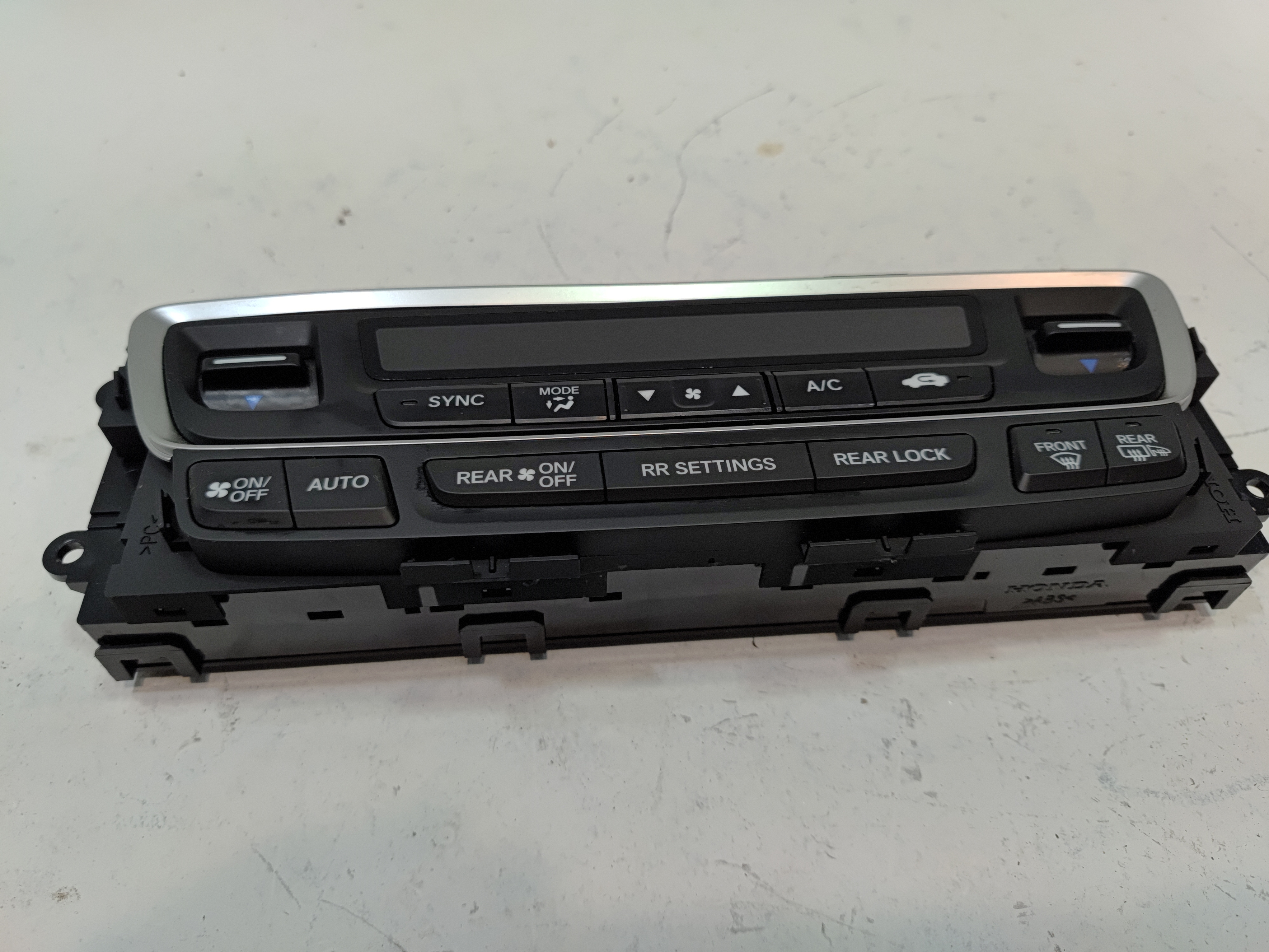 2019-2021 HONDA PILOT DASHBOARD CENTER CONSOLE CLIMATE CONTROL SWITCH PANEL OEM