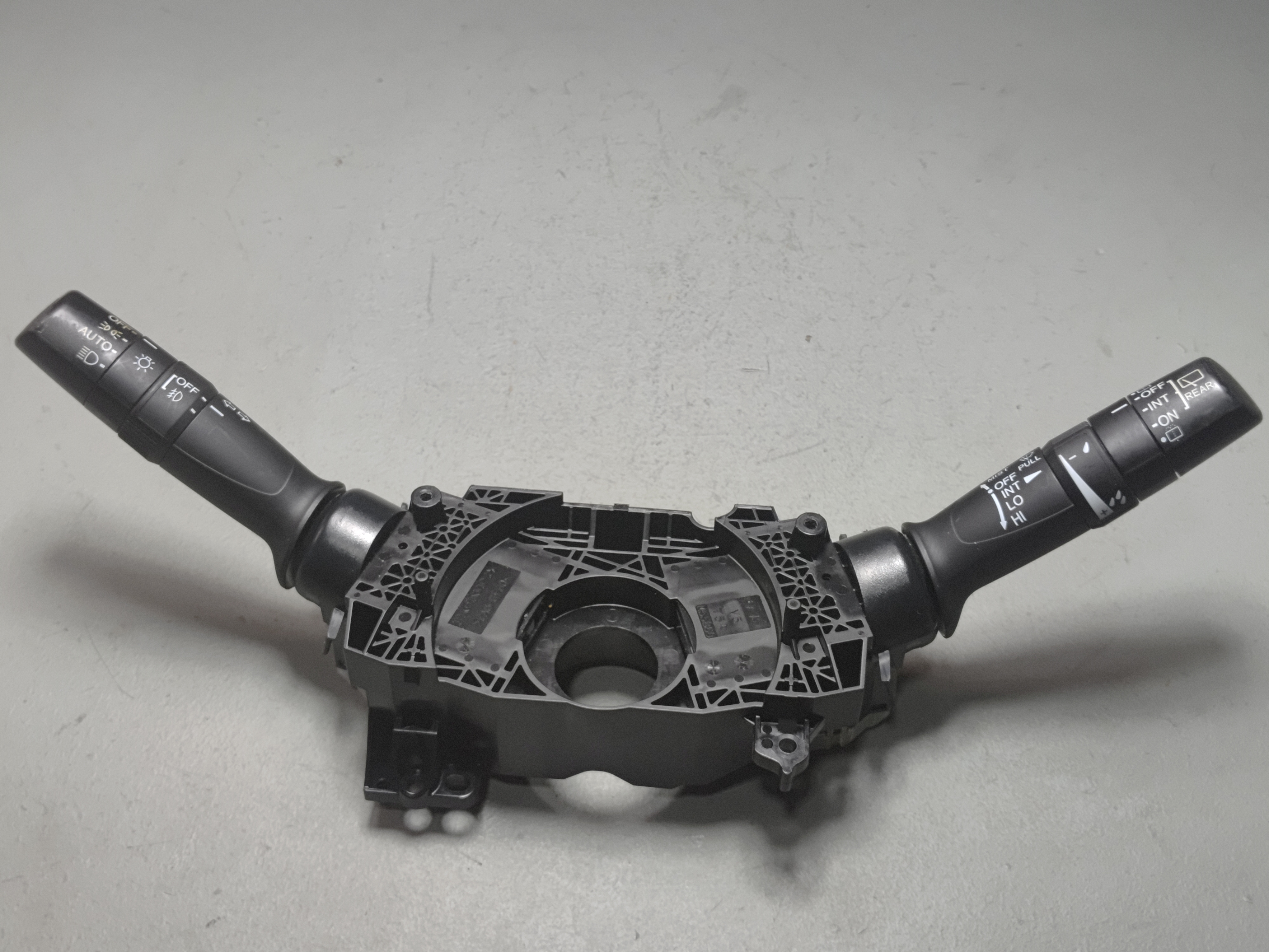 2019-2022 HONDA PILOT STEERING COLUMN MULTIFUNCTION SWITCH & BRACKET OEM