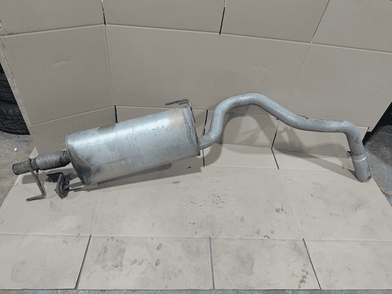 2018-2020  FORD F-150 2.7 4WD EXHAUST REAR LOWER MUFFLER W/ PIPE OEM