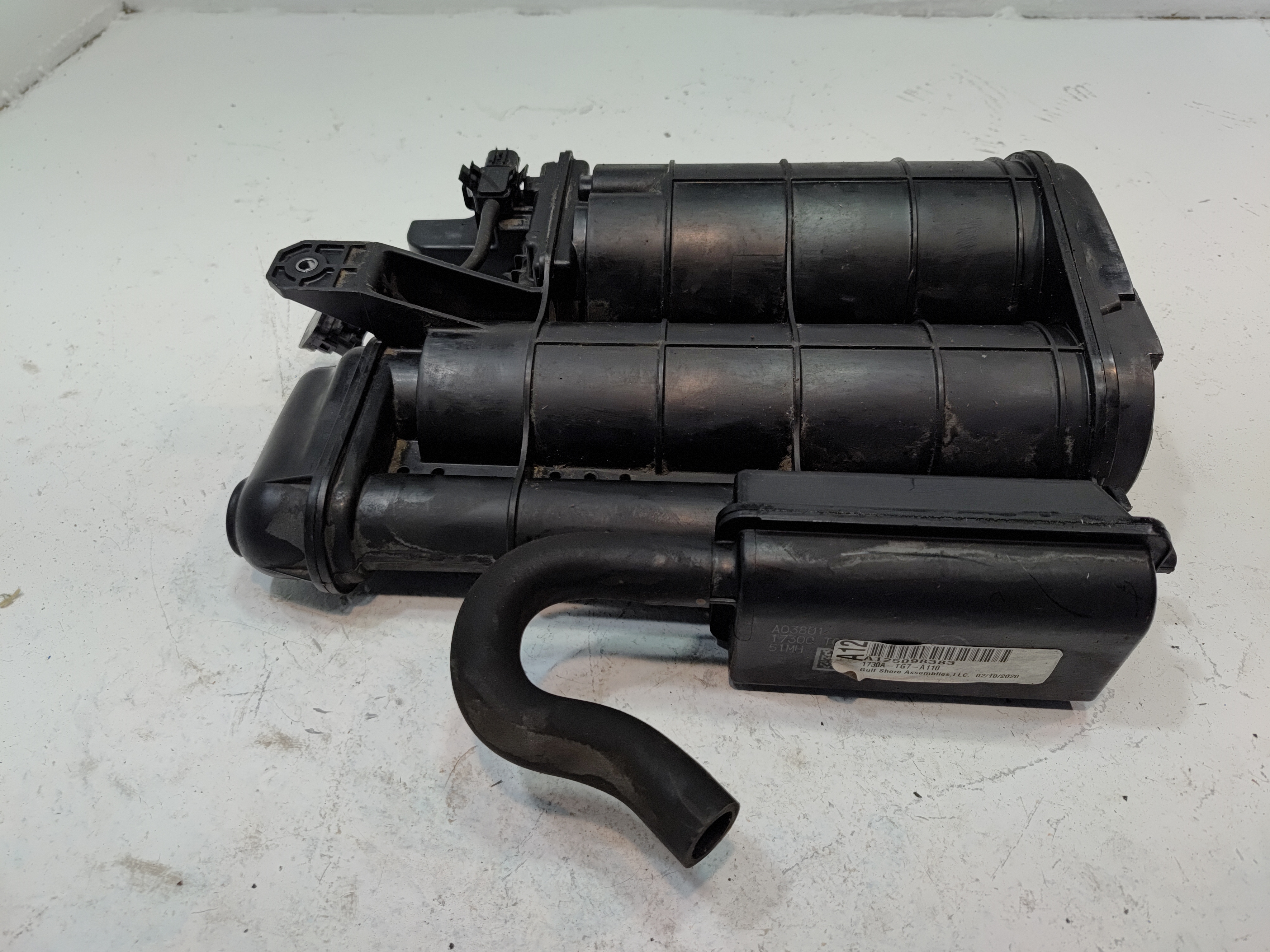 2020-2025 HONDA PILOT 3.5L V6 FUEL VAPOR EVAPORATOR CHARCOAL CANISTER OEM