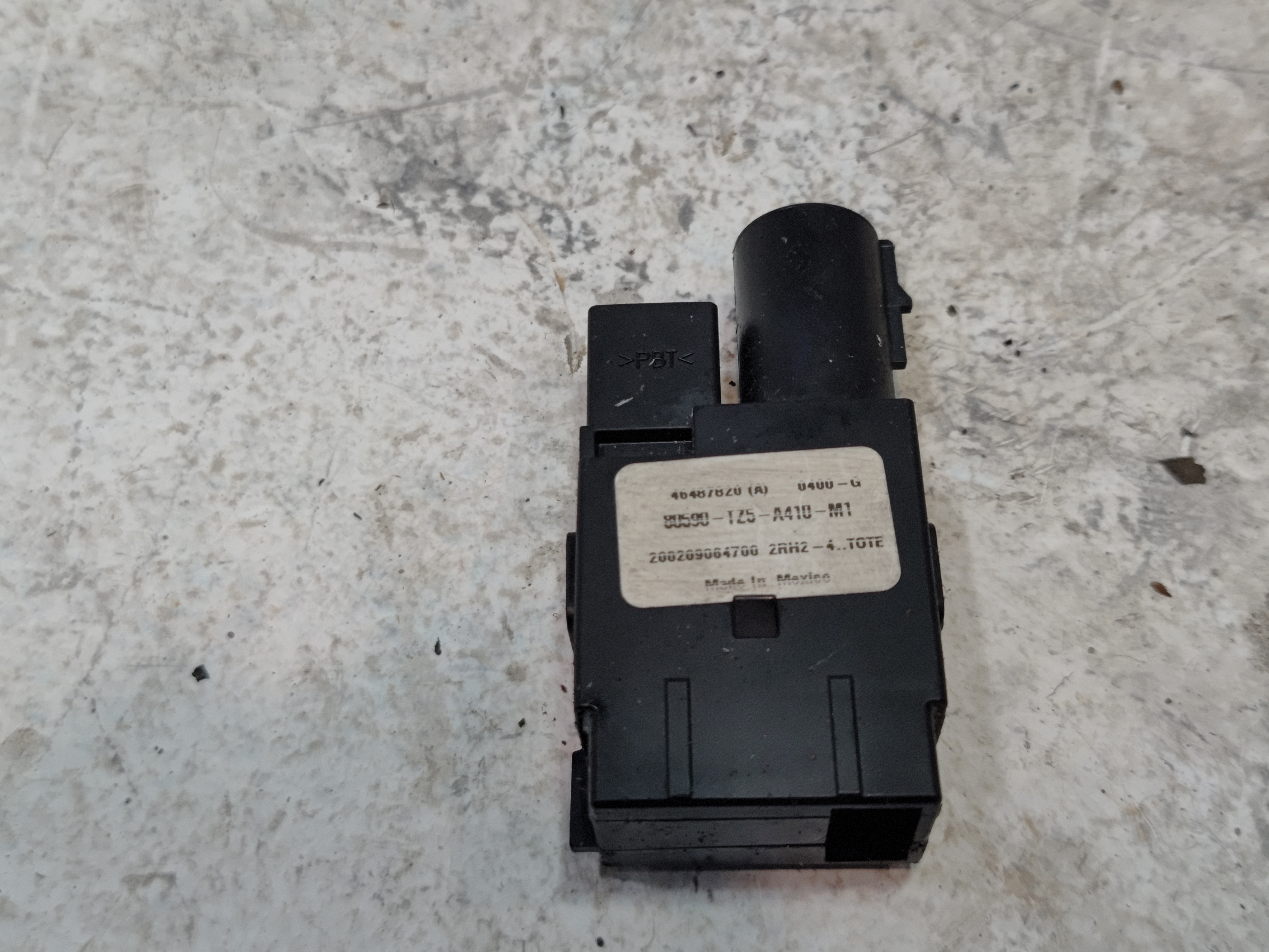 2016-2022 HONDA PILOT CABIN AIR TEMP TEMPERATURE HUMIDITY SENSOR OEM