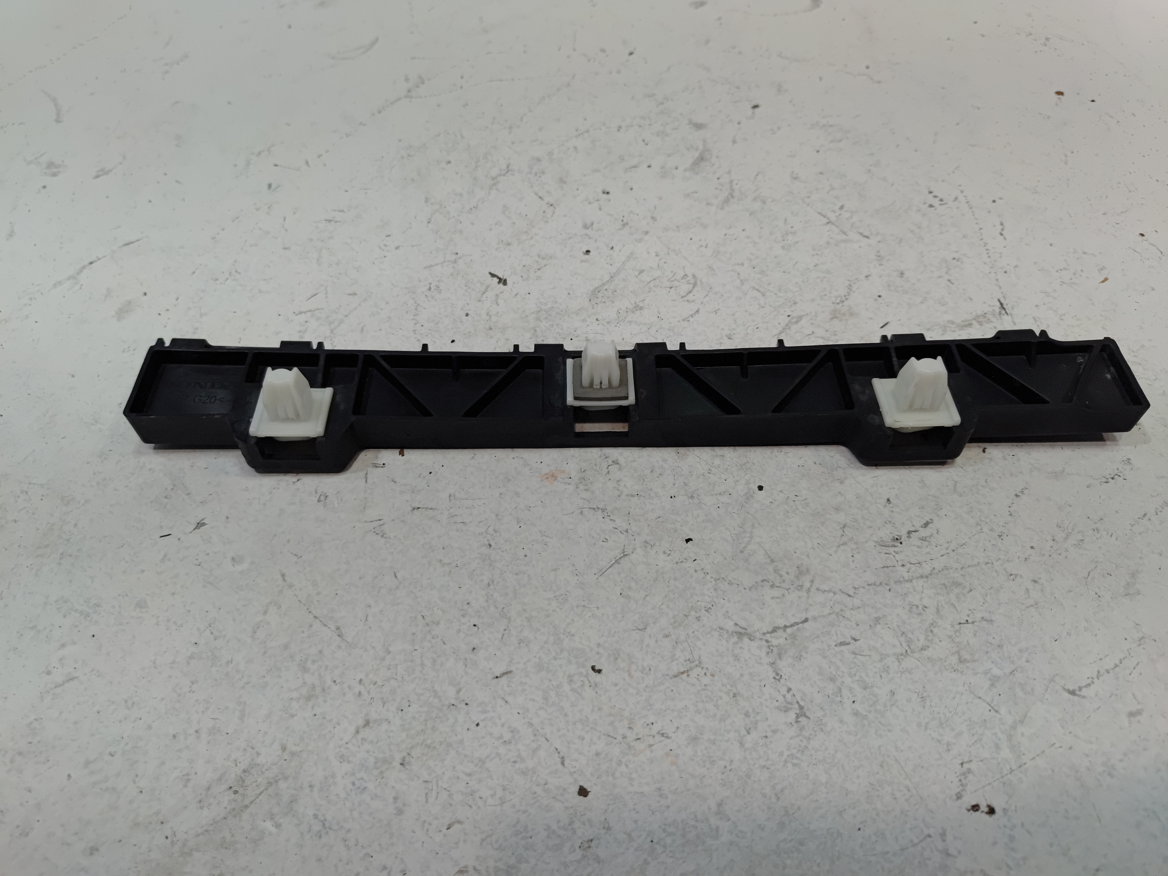 2016-2022 Honda Pilot Rear Beam Right Passenger Side Upper Support Bracket OEM