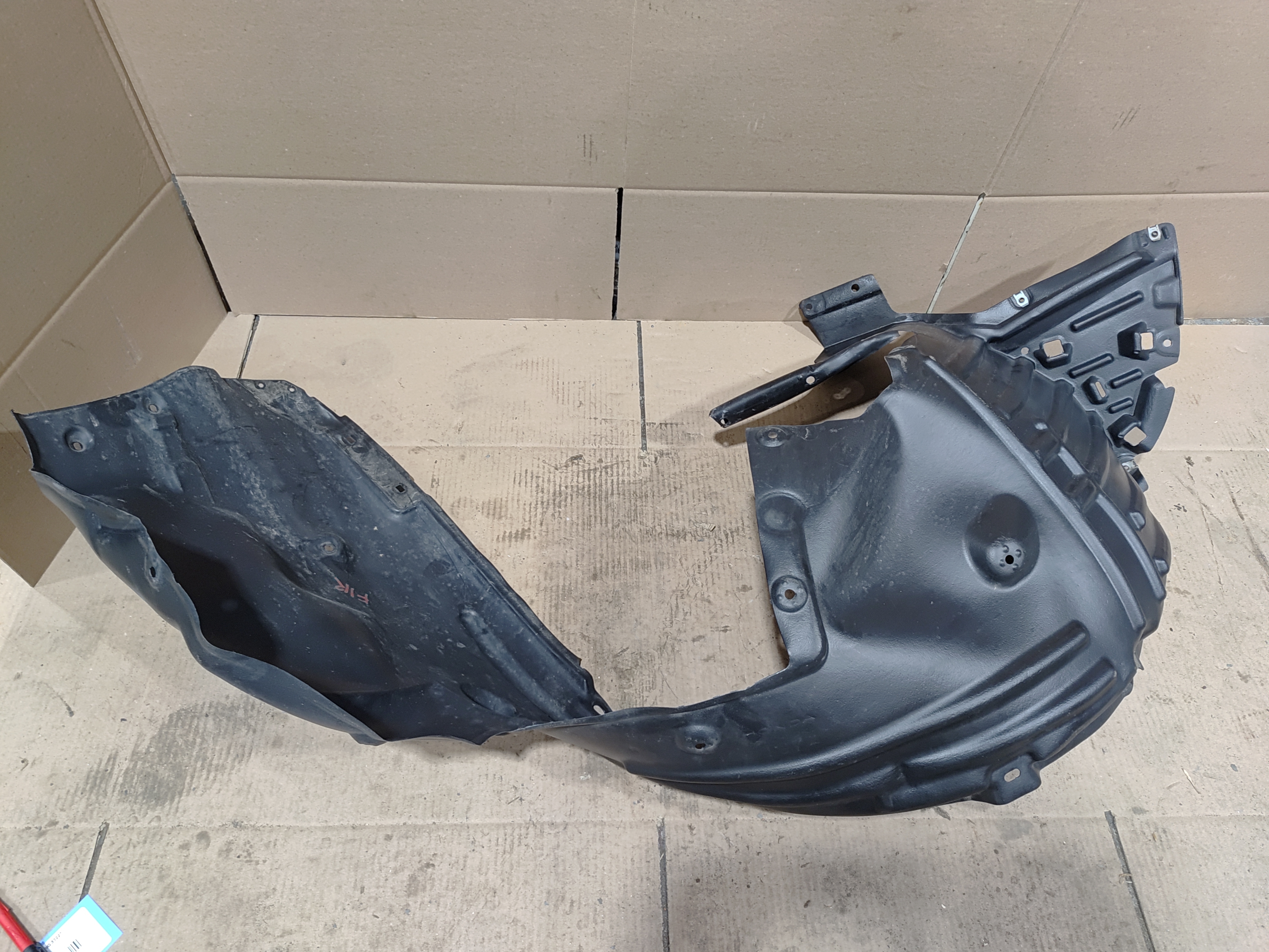 2016-2022 HONDA PILOT FRONT PASSENGER SIDE FENDER LINER SPLASH GUARD SHIELD OEM