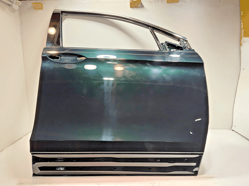 2016-2023 Honda Pilot Front Right Passenger Door Shell Panel G542P OEM