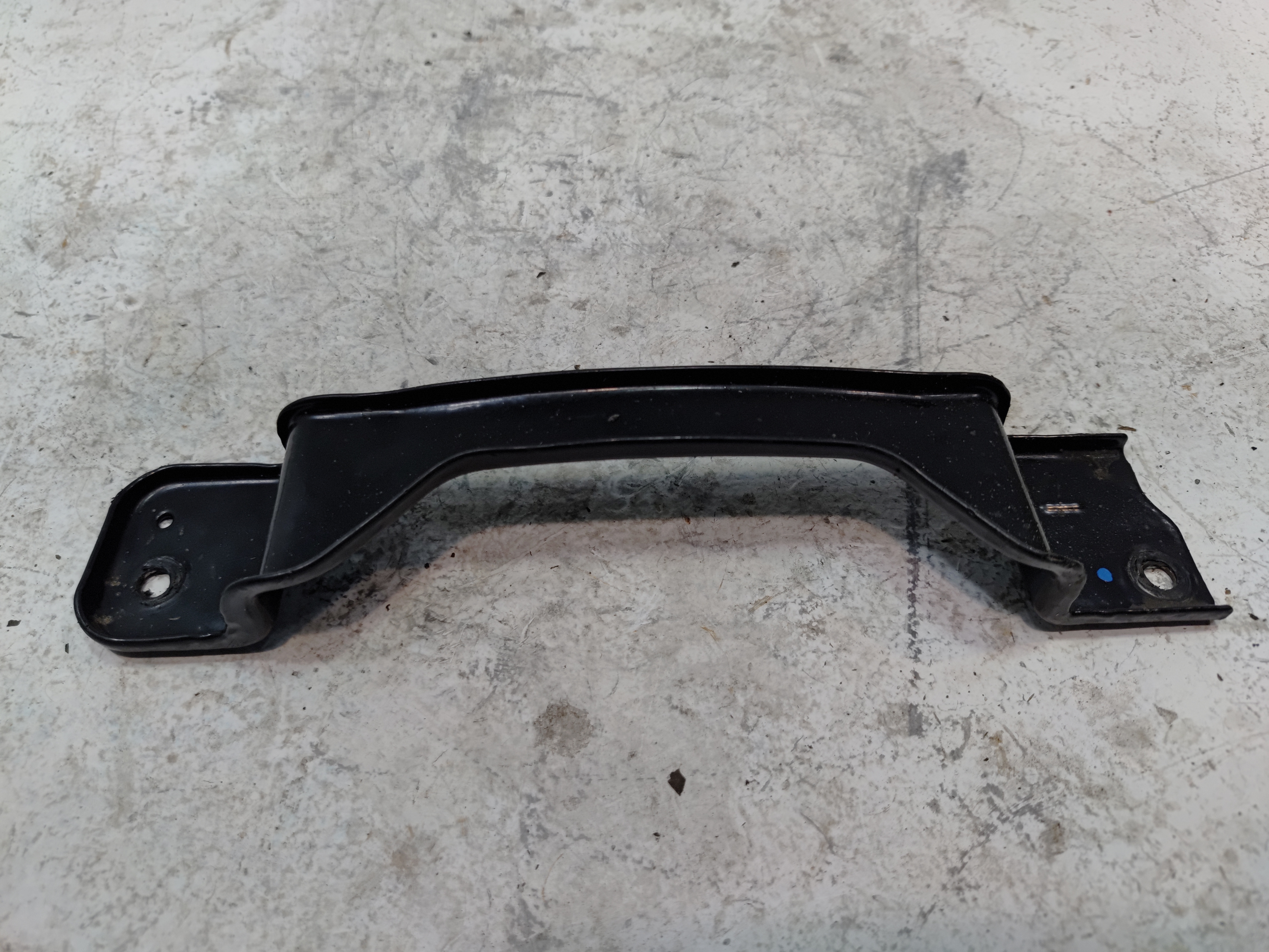 2016-2022 HONDA PILOT BATTERY TRAY HOLD DOWN PLATE OEM