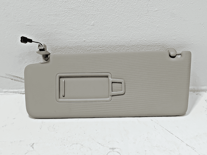 VOLKSWAGEN ATLAS FRONT LEFT DRIVER SIDE SUNVISOR SUN VISOR OEM 2018-2025