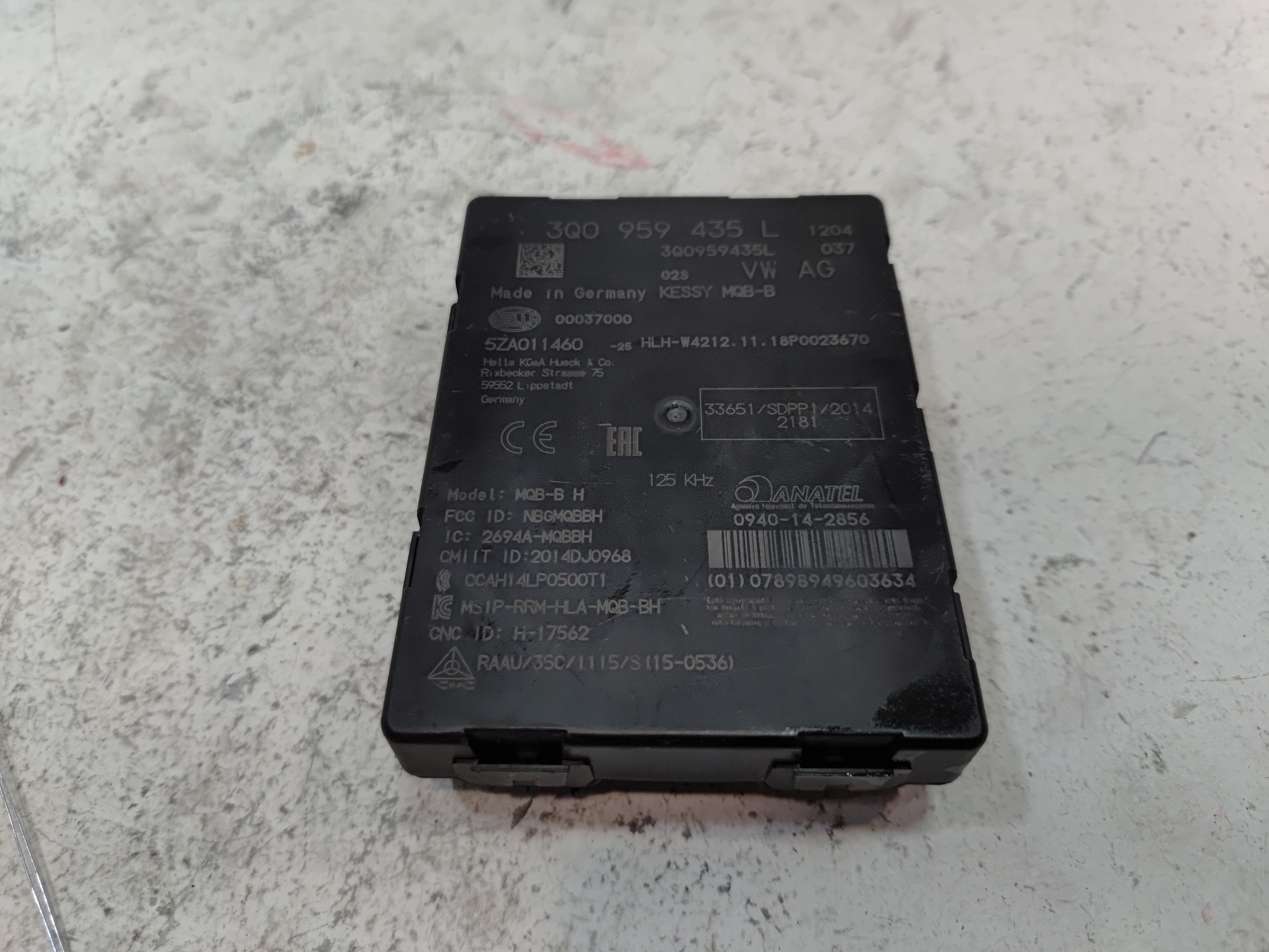 2018-2023 VOLKSWAGEN ATLAS KEYLESS PASSIVE ENTRY CONTROL MODULE OEM