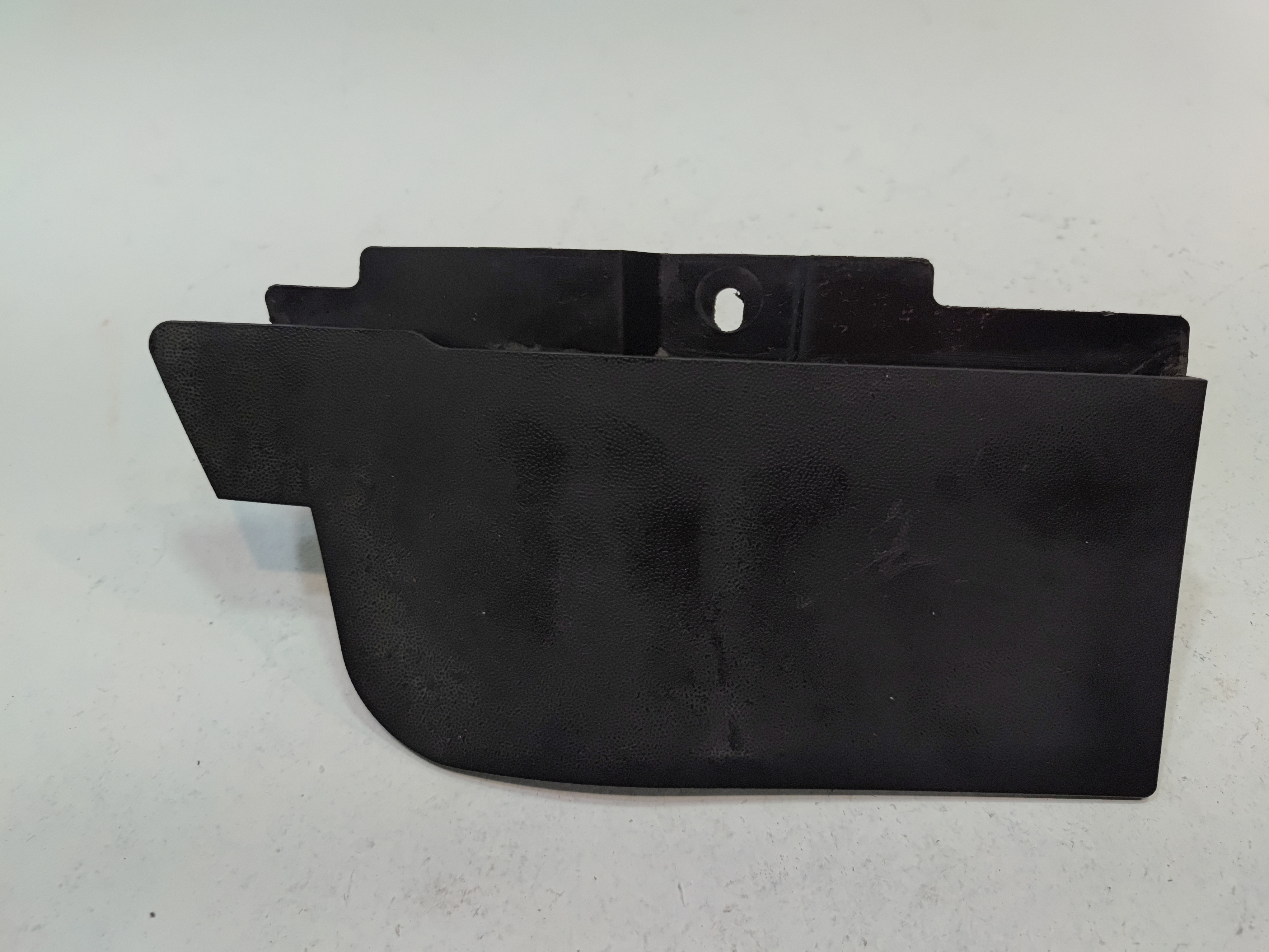 2018-2025 VOLKSWAGEN ATLAS REAR LEFT DRIVER SIDE QUARTER SPLASH SHIELD OEM