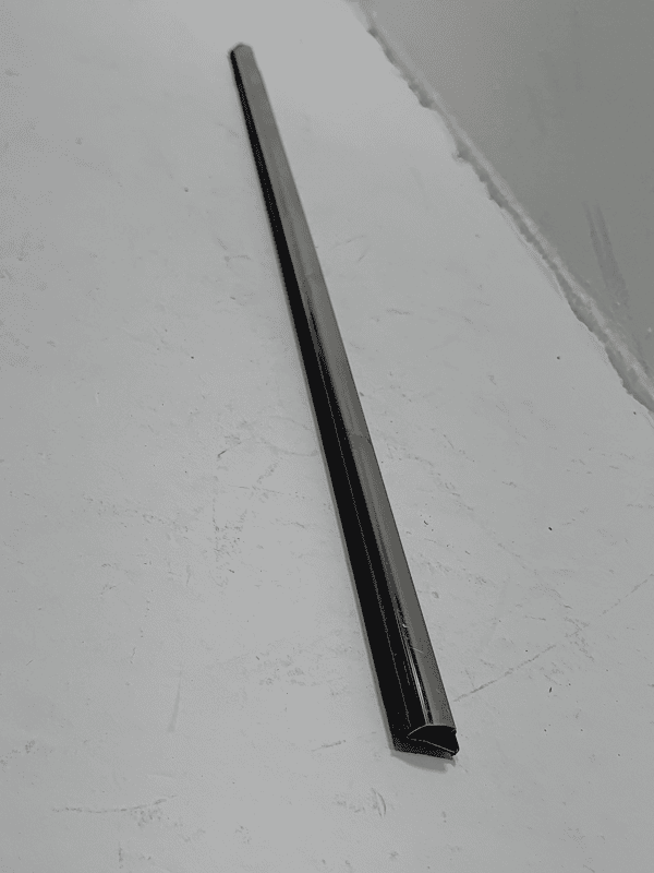 2018-2025 VOLKSWAGEN ATLAS FRONT LEFT DRIVER SIDE DOOR WINDOW BELT MOLDING OEM