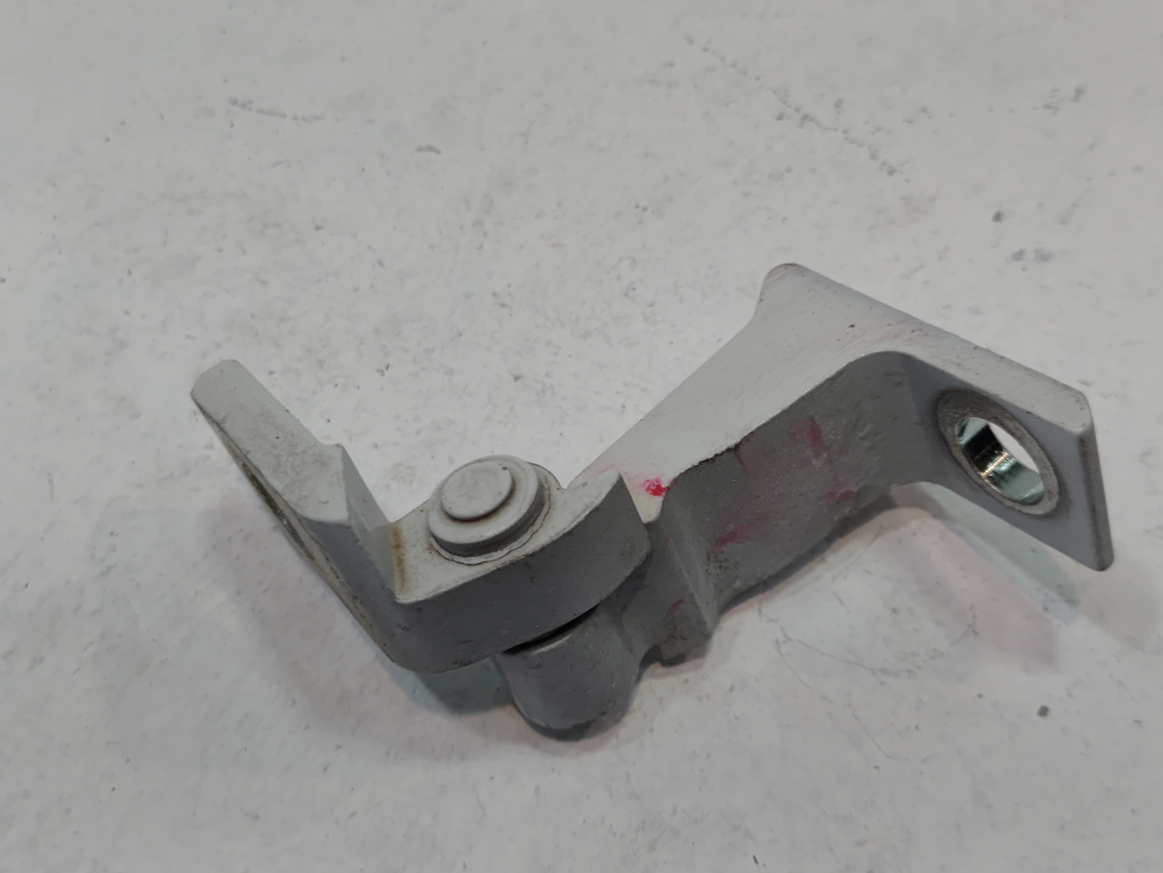 2018-2025 VOLKSWAGEN ATLAS FRONT OR REAR RIGHT PASSENGER DOOR INNER HINGE OEM
