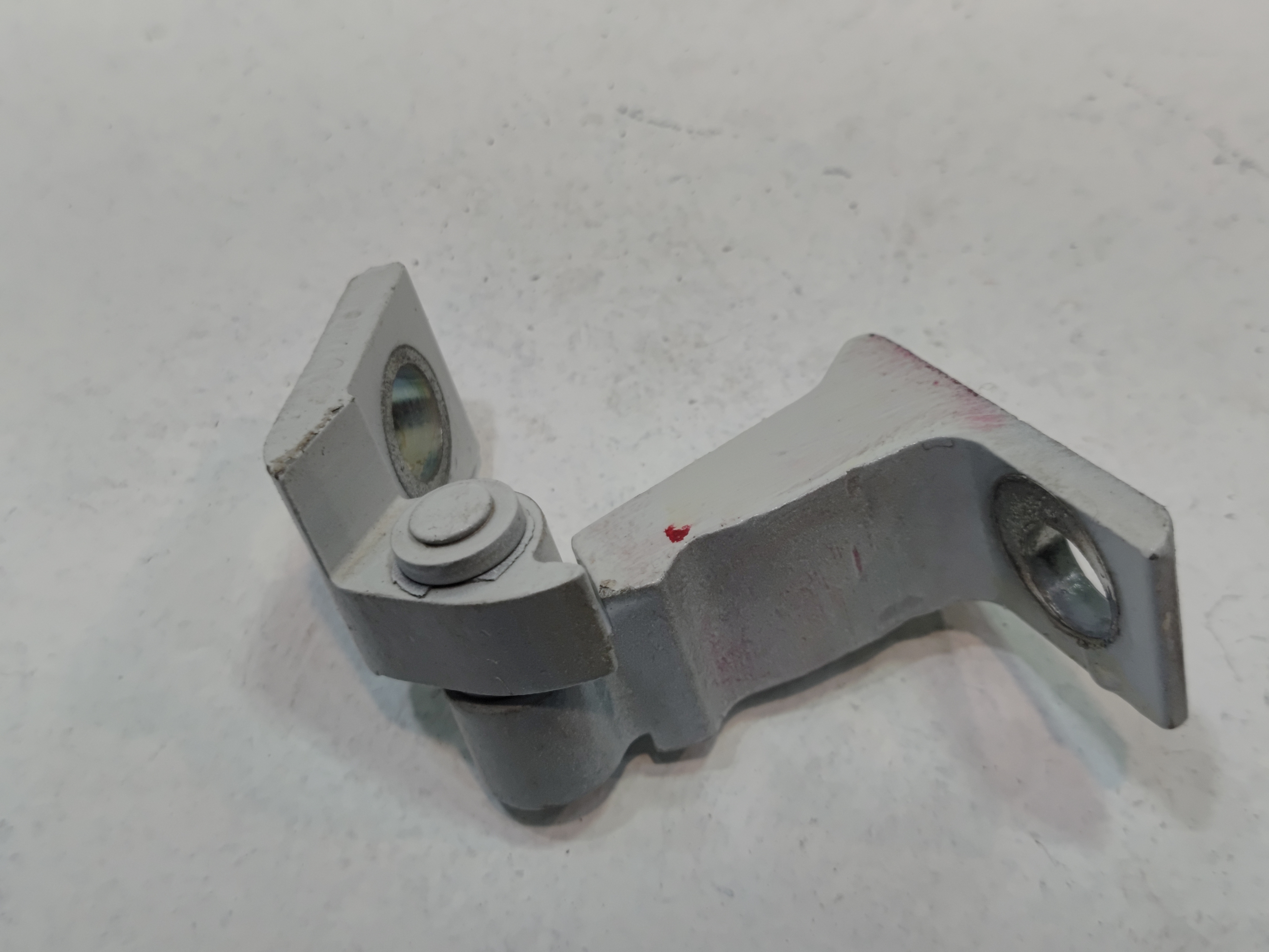 2018-2025 VOLKSWAGEN ATLAS FRONT OR REAR RIGHT SIDE DOOR INNER HINGE OEM