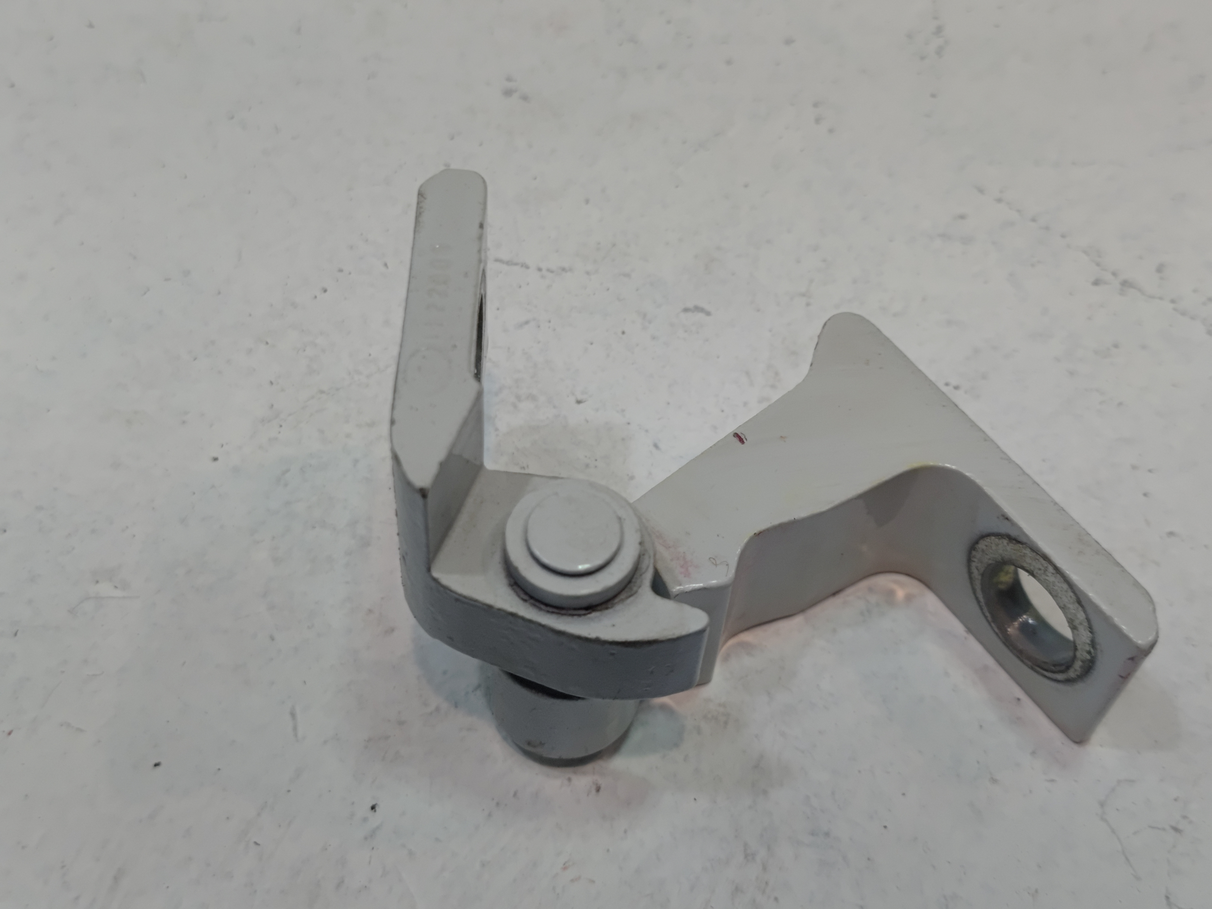 2018-2025 Volkswagen Atlas Rear Right Passenger Side Door Upper Hinge *0Q0Q* OEM