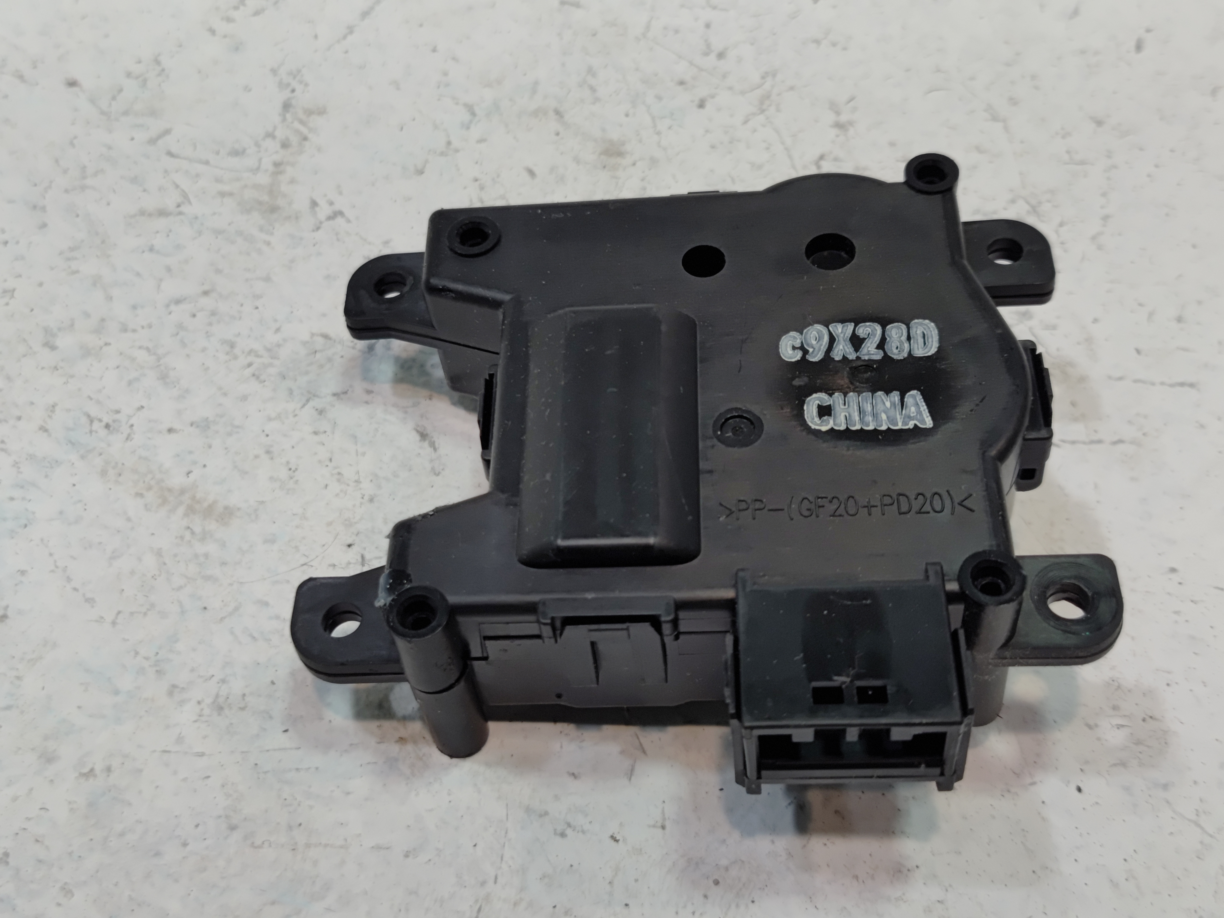 2016-2022 HONDA PILOT HVAC VENT DUCT FLAP BLEND DOOR ACTUATOR MOTOR OEM