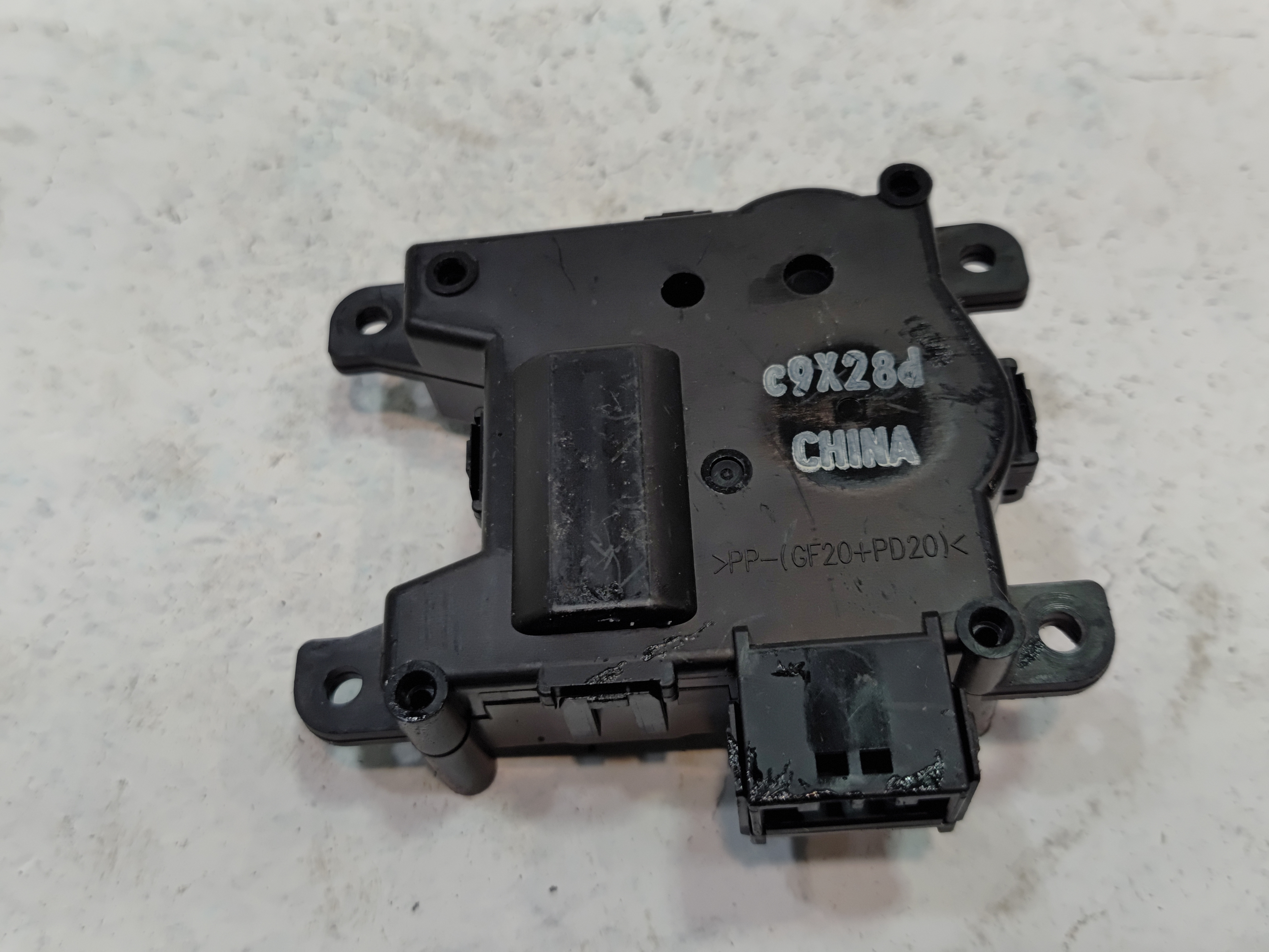 2016-2022 HONDA PILOT HVAC DUCT FLAP DOOR VENT ACTUATOR BLEND MOTOR OEM