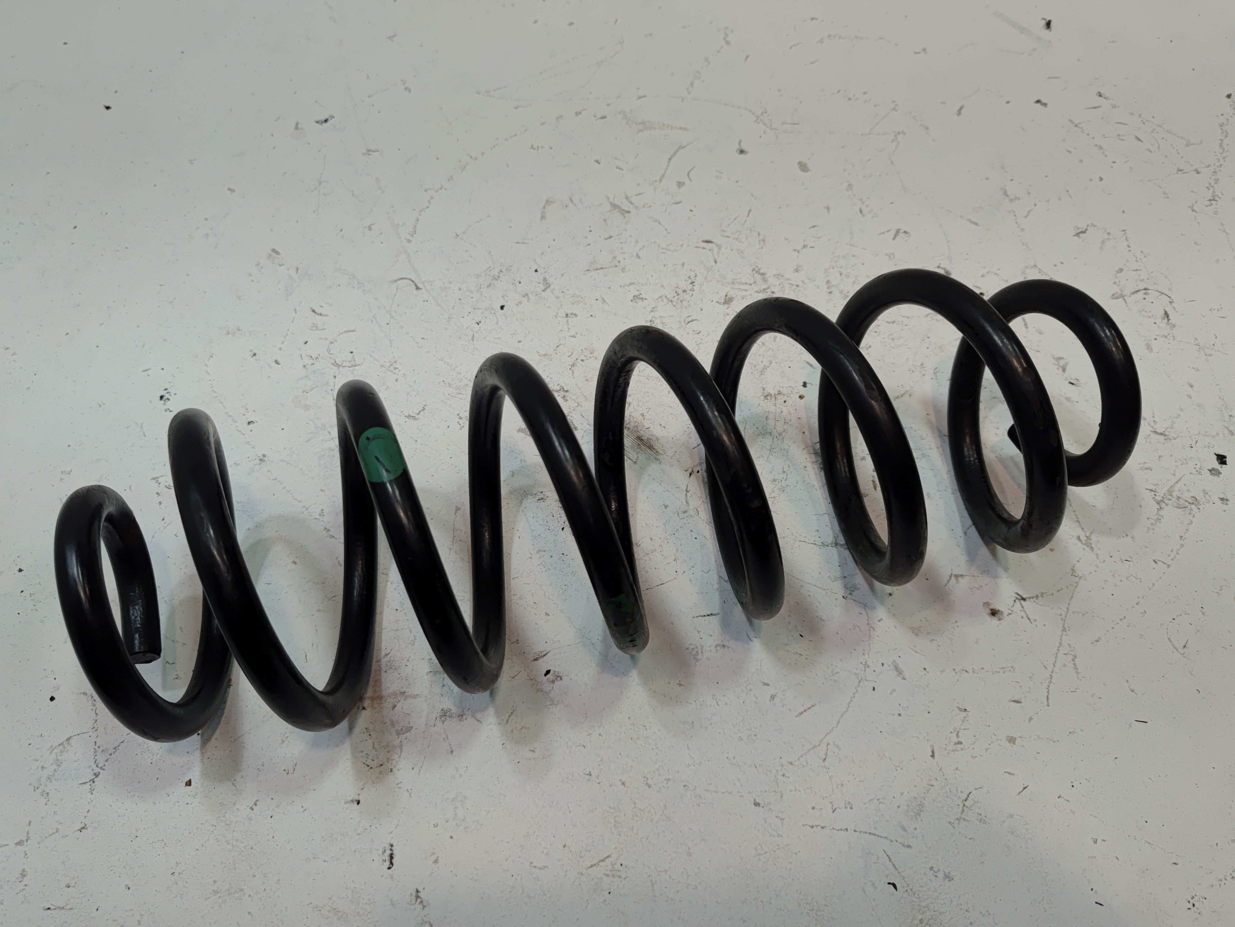 2018-2024 TOYOTA CAMRY SE FWD REAR PASSENGER SIDE SUSPENSION COIL SPRING OEM