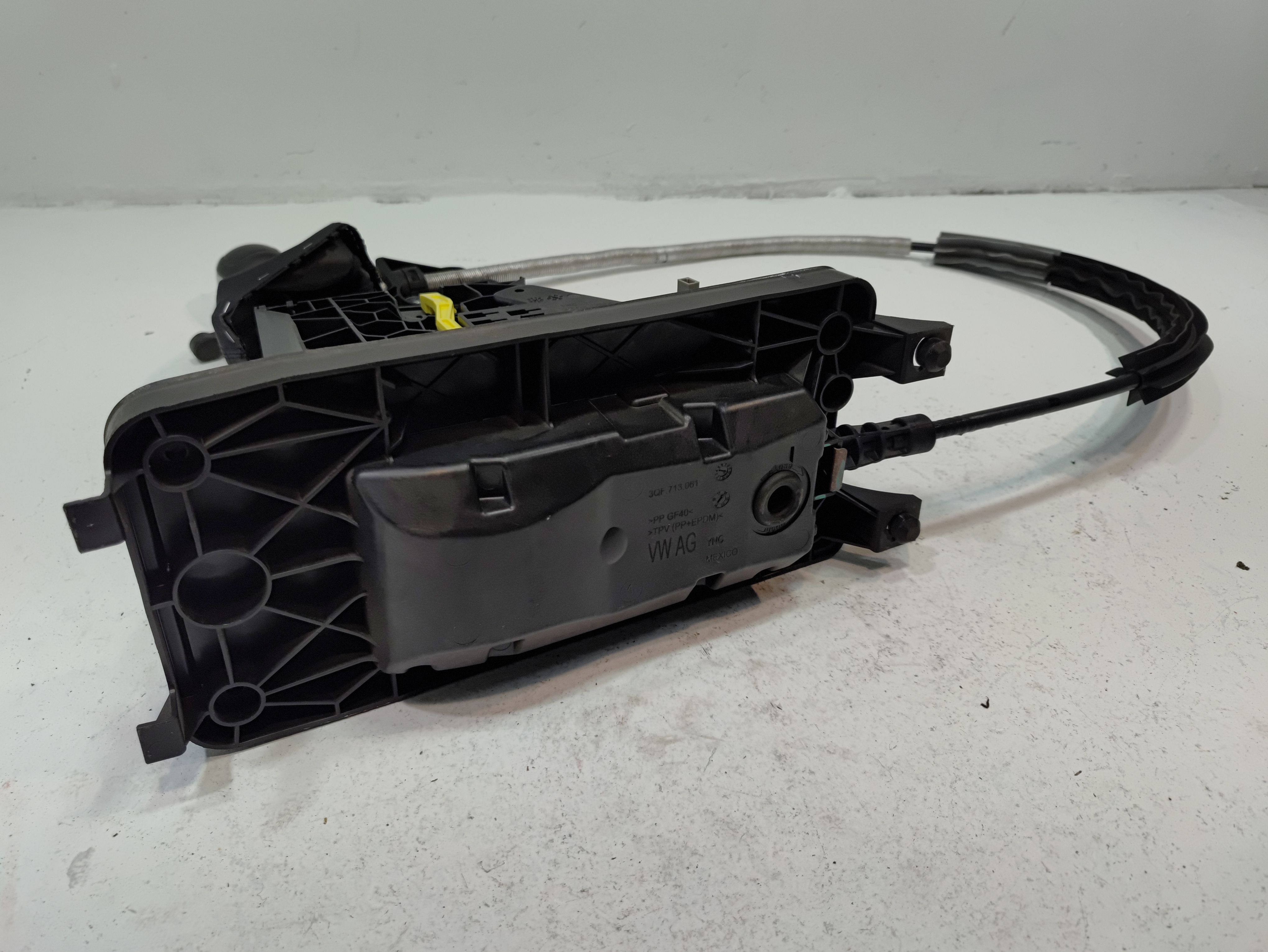 2018-2023 Volkswagen Atlas Automatic Gear Shift Assembly OEM