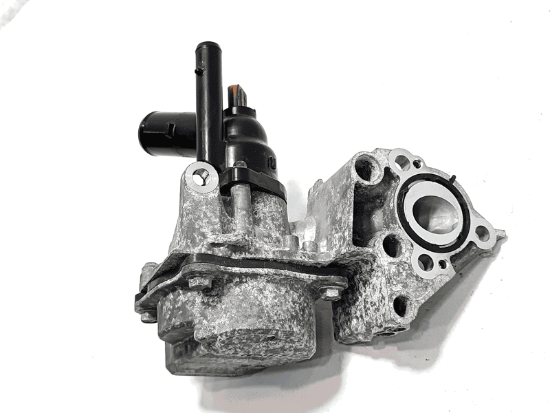 TOYOTA CAMRY 2018 - 2024 2.5L ENGINE COOLANT WATER PUMP HOUSING OEM