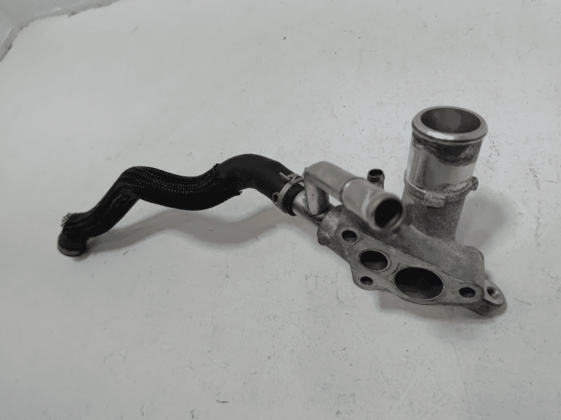 TOYOTA CAMRY 2018-2021 RAV4 2.5L ENGINE MOTOR COOLANT WATER OUTLET FLANGE OEM