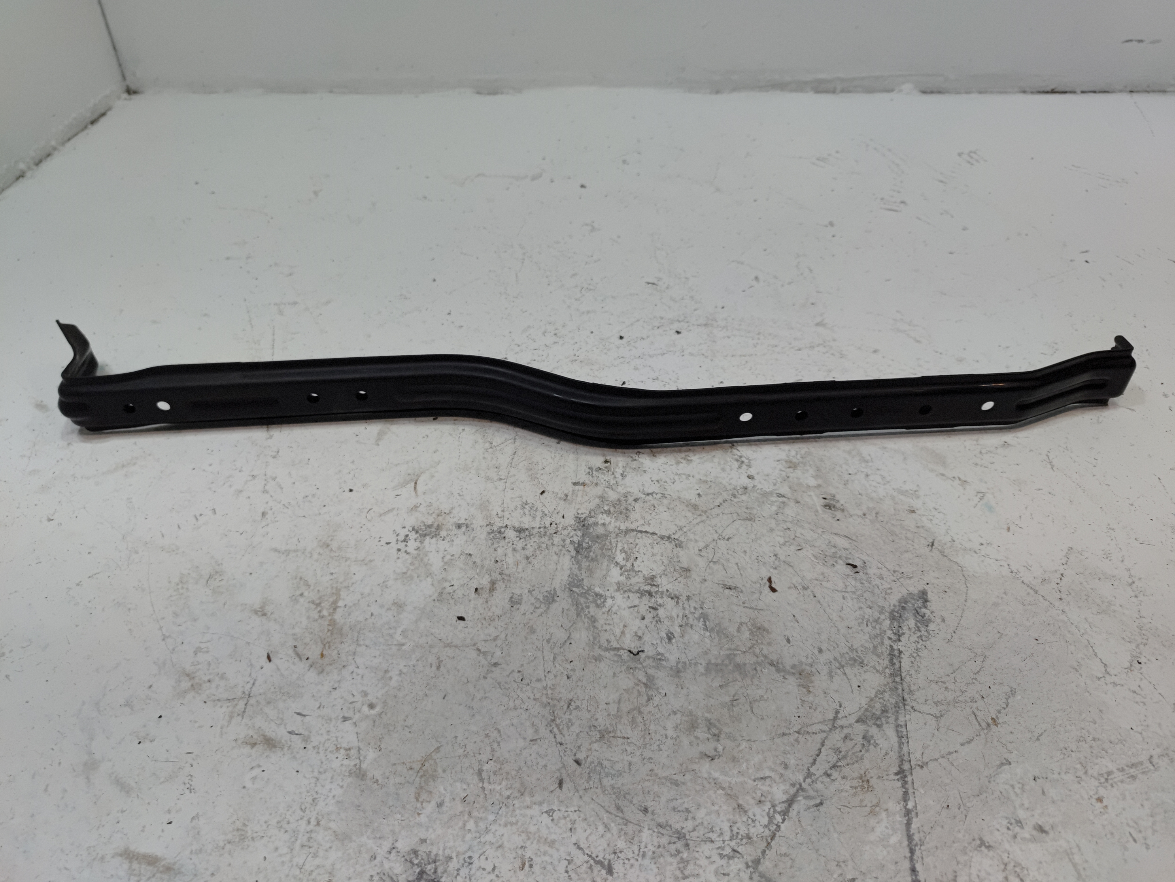 2016-2022 HONDA PILOT AWD FRONT BUMPER CENTER MOUNT SUPPORT BRACKET OEM