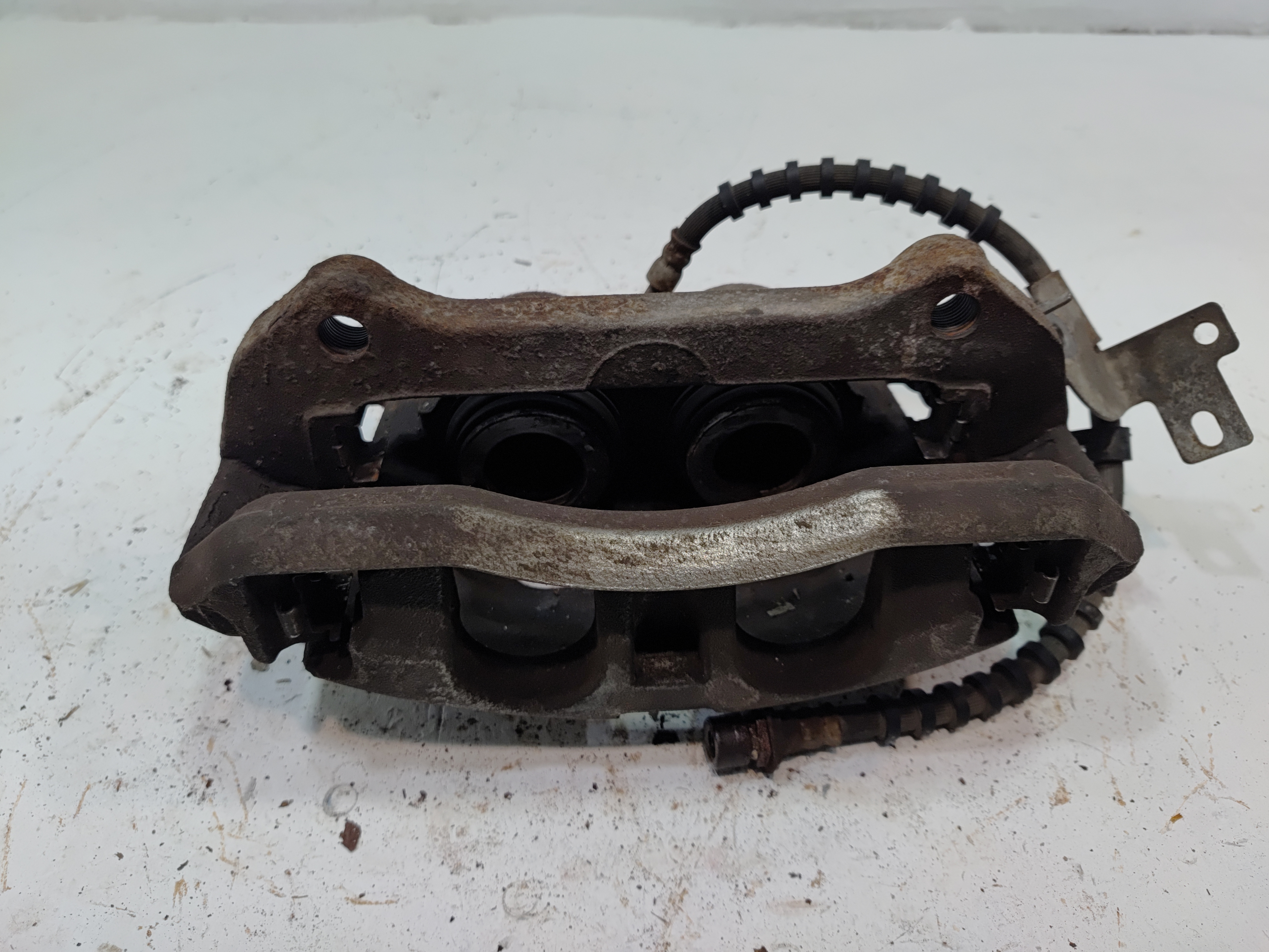 2017-2020 FORD F-150 FRONT LEFT DRIVER SIDE BRAKE DISC CALIPER OEM