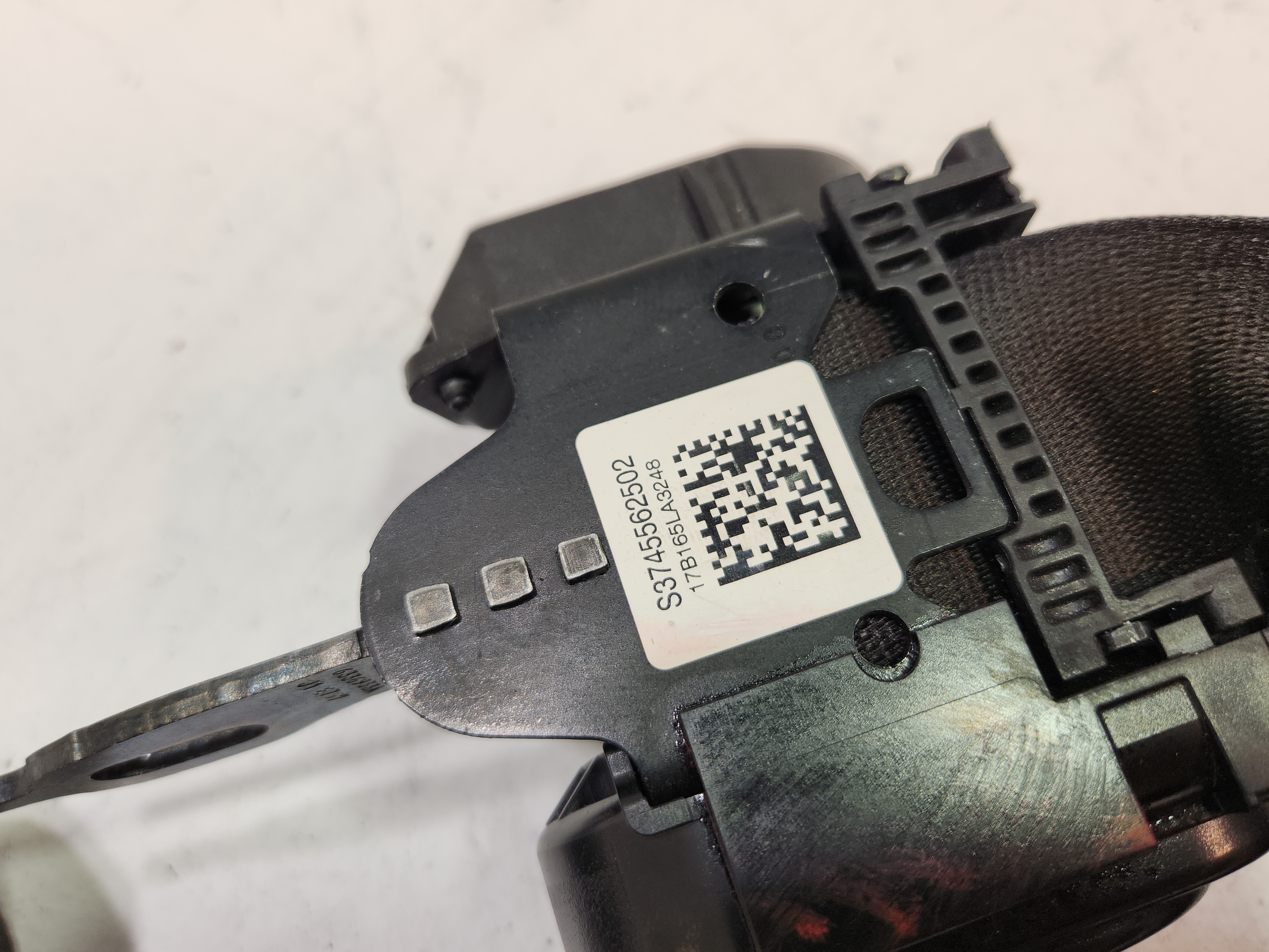 2018-2023 BMW 530 Rear 2 Row Left or Right Seatbelt Retractor OEM