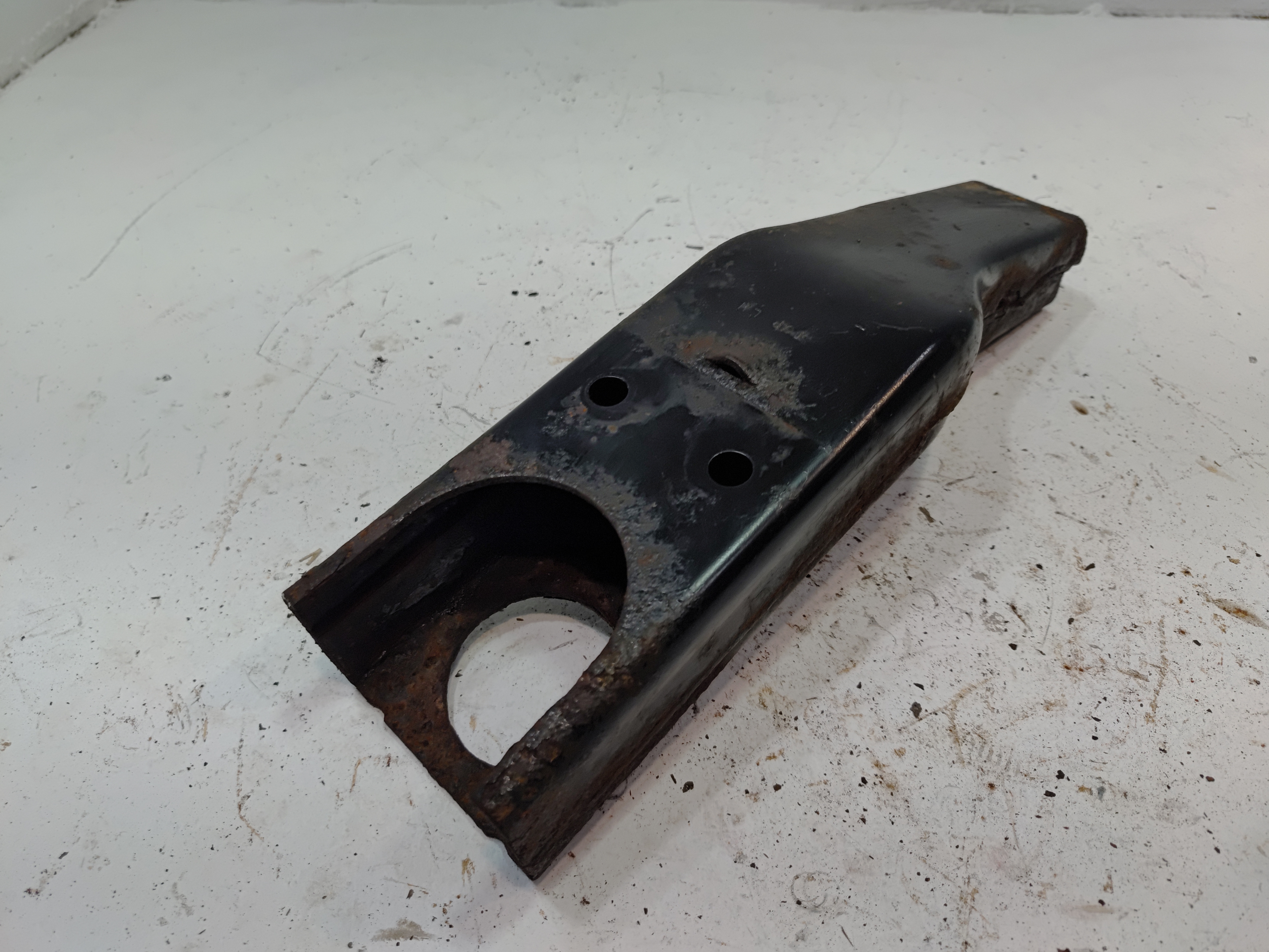 2015-2020 Ford F-150 Crew Cab Driver Side Body Frame Rail Support Bracket OEM
