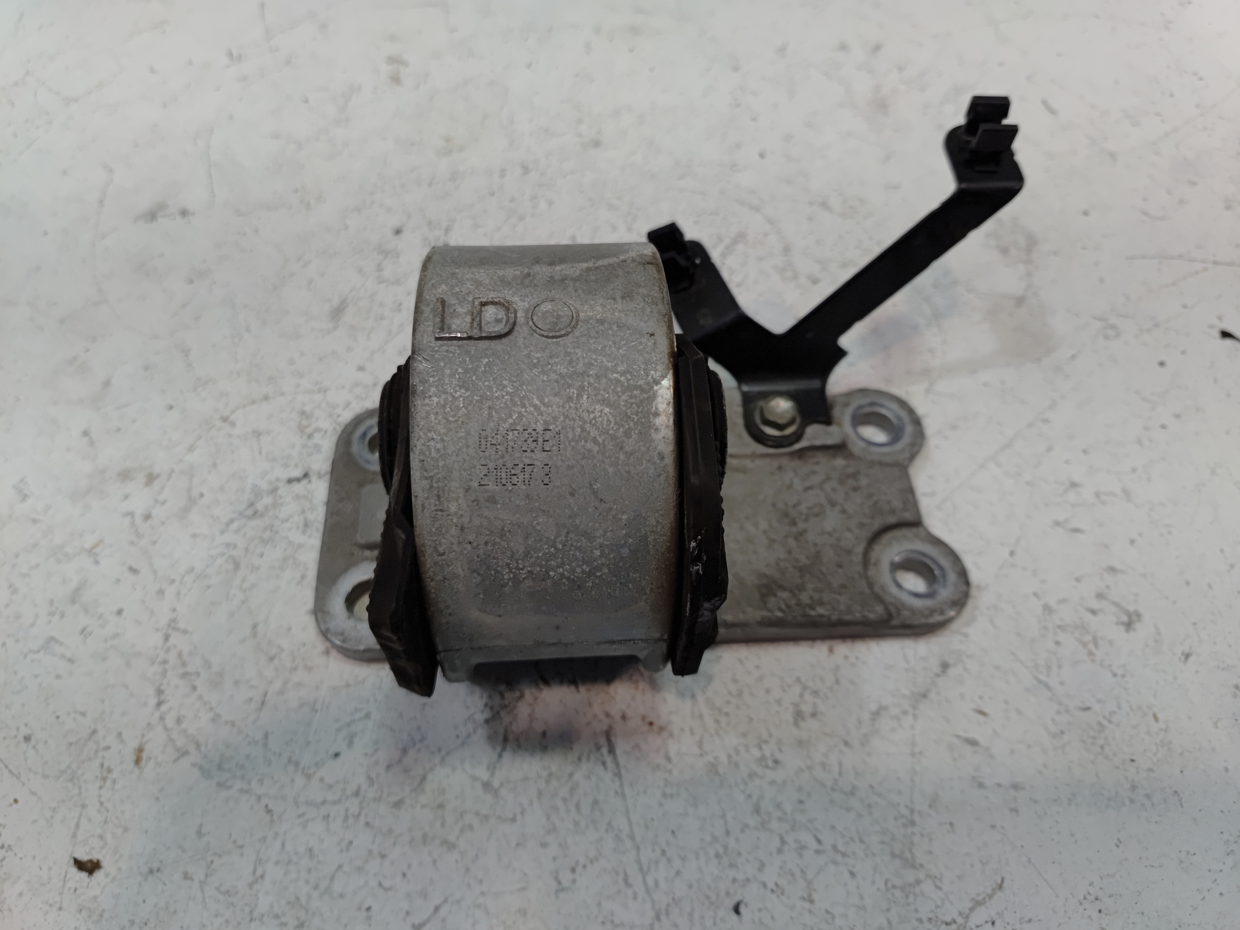 2018-2024 Toyota Camry 2.5L FWD Automatic Transmission Rear Left Mount OEM