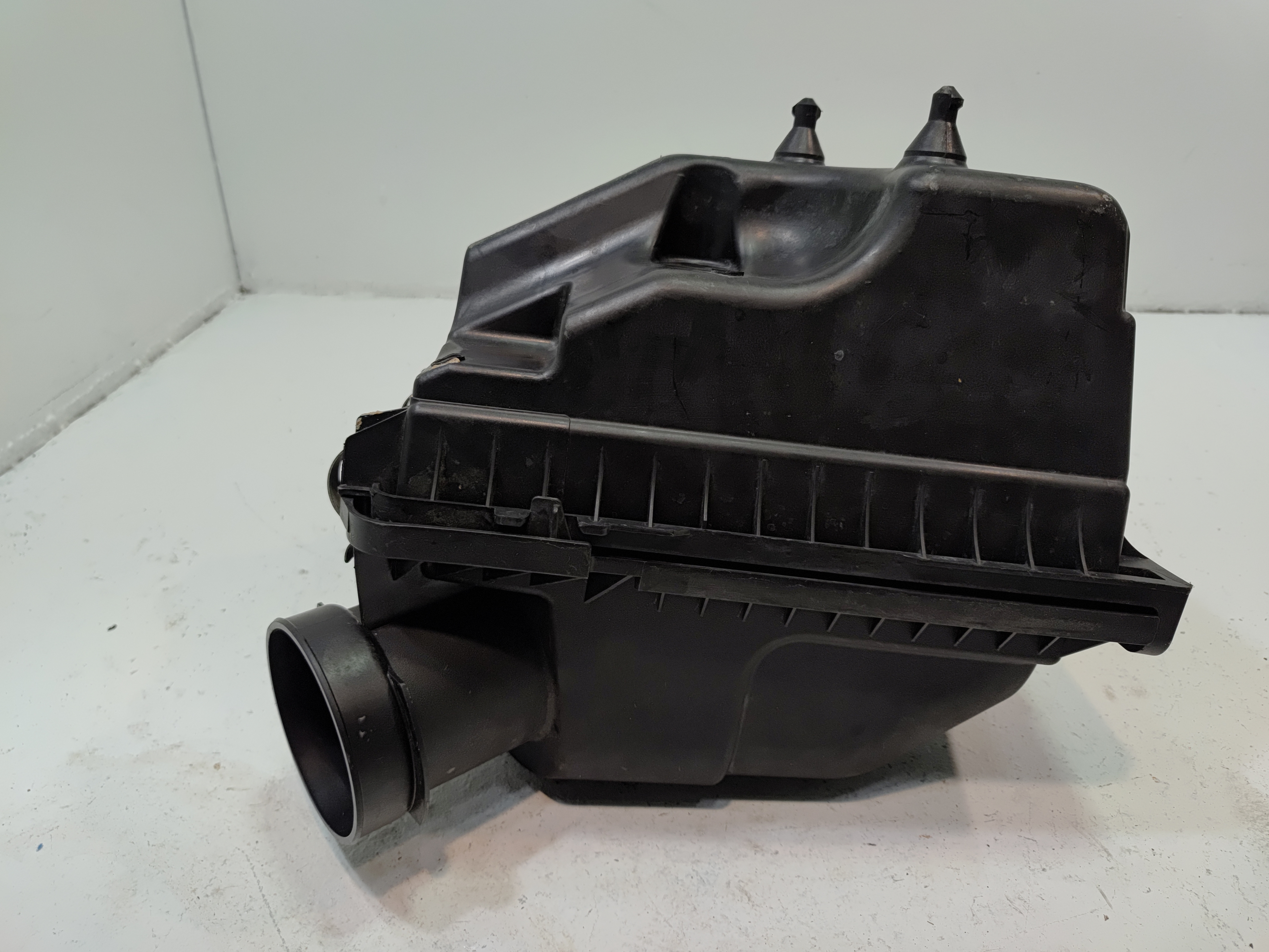 2016-2019 Ford Explorer 3.5L Engine Motor Air Cleaner Intake Filter Housing OEM