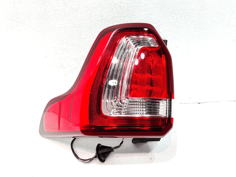 FORD EXPLORER 2016 - 2019 REAR PASSENGER SIDE TAILLIGHT TAIL LIGHT LAMP OEM