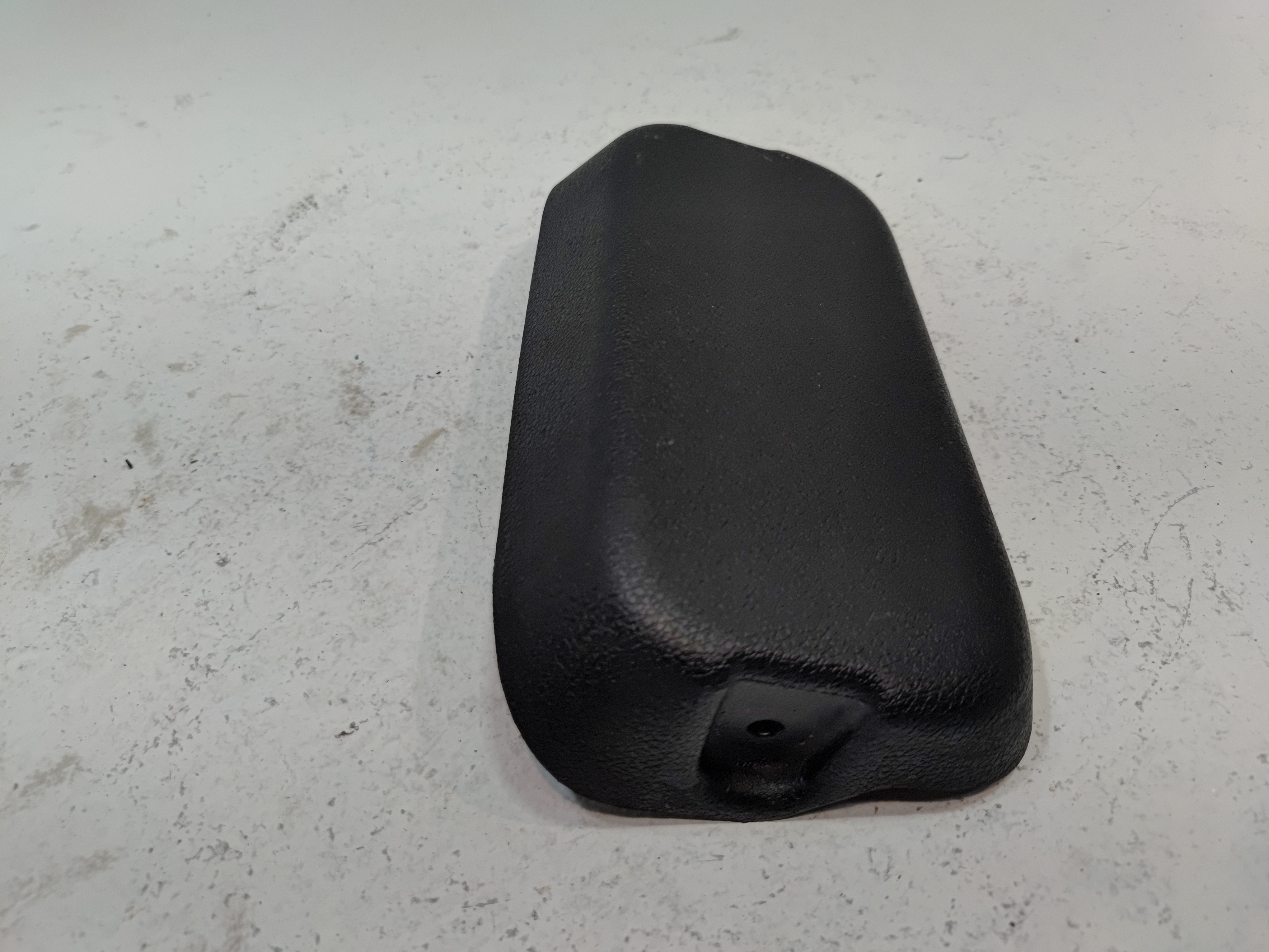 2016-2019 FORD EXPLORER REAR CENTER FLOOR TRIM COVER PANEL OEM