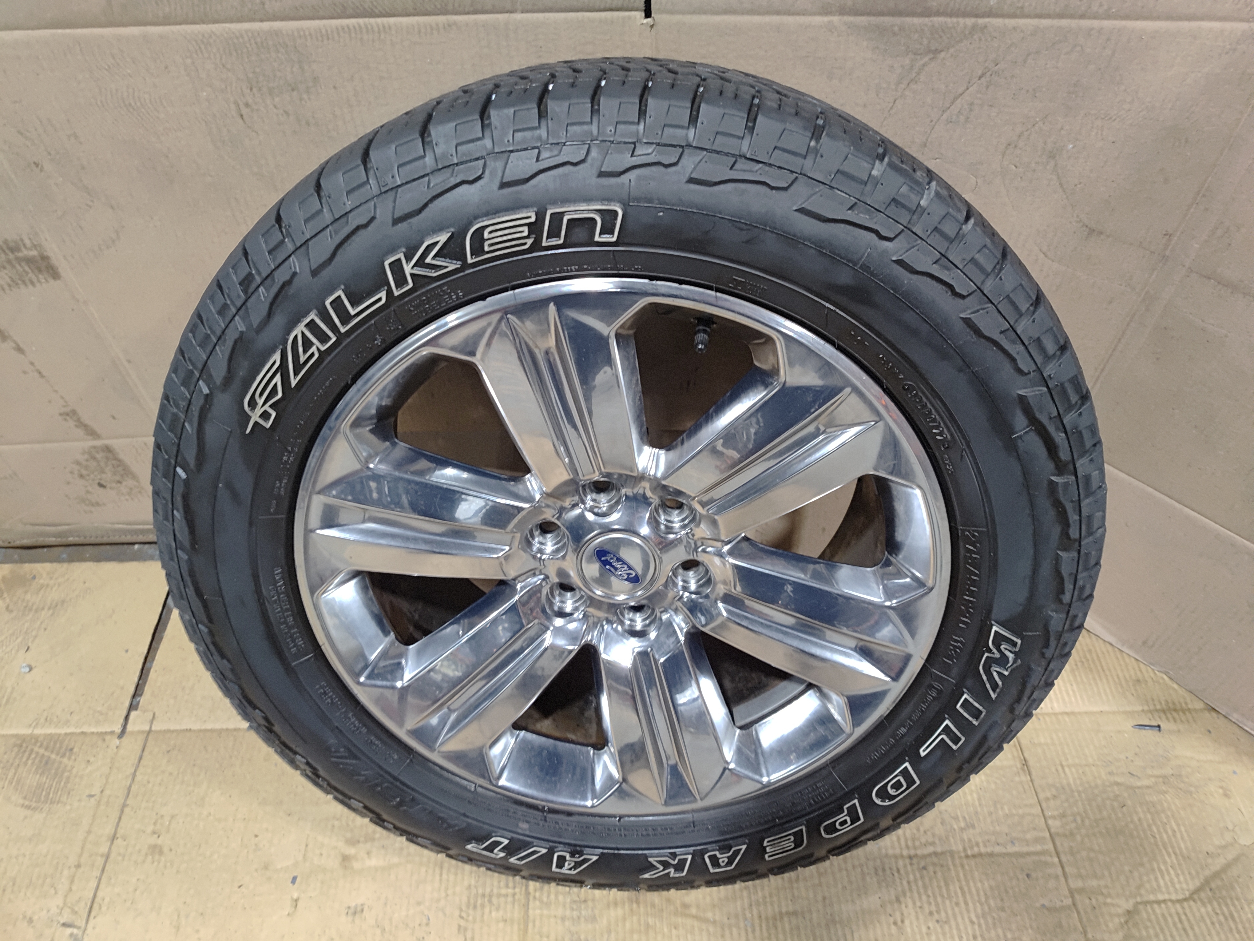 2018-2020 FORD F-150 20 INCH WHEEL RIM TIRE 20x8.5J 275/55/R20 OEM