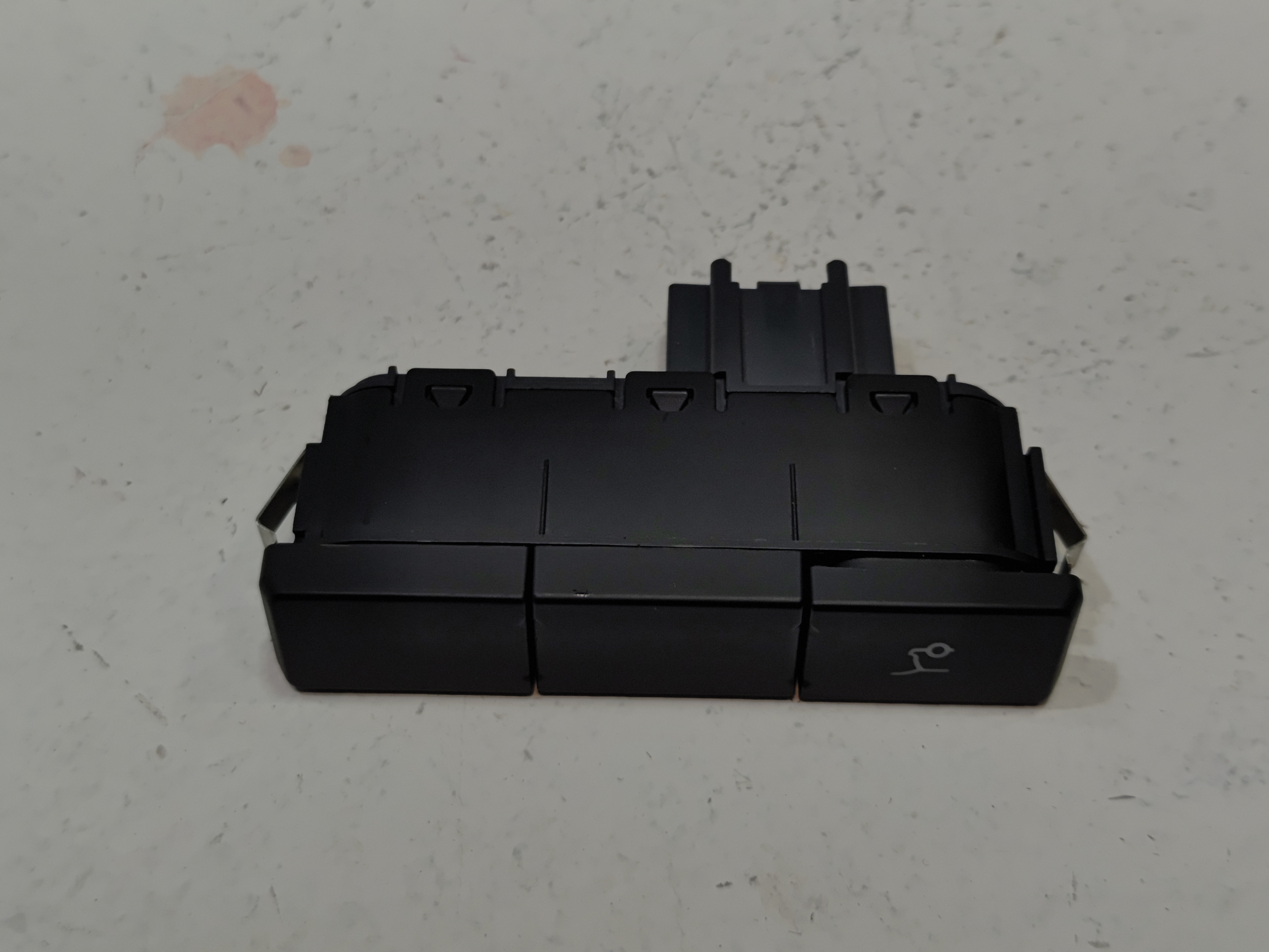 2011-2019 Ford Explorer Center Console Liftgate Release Switch OEM