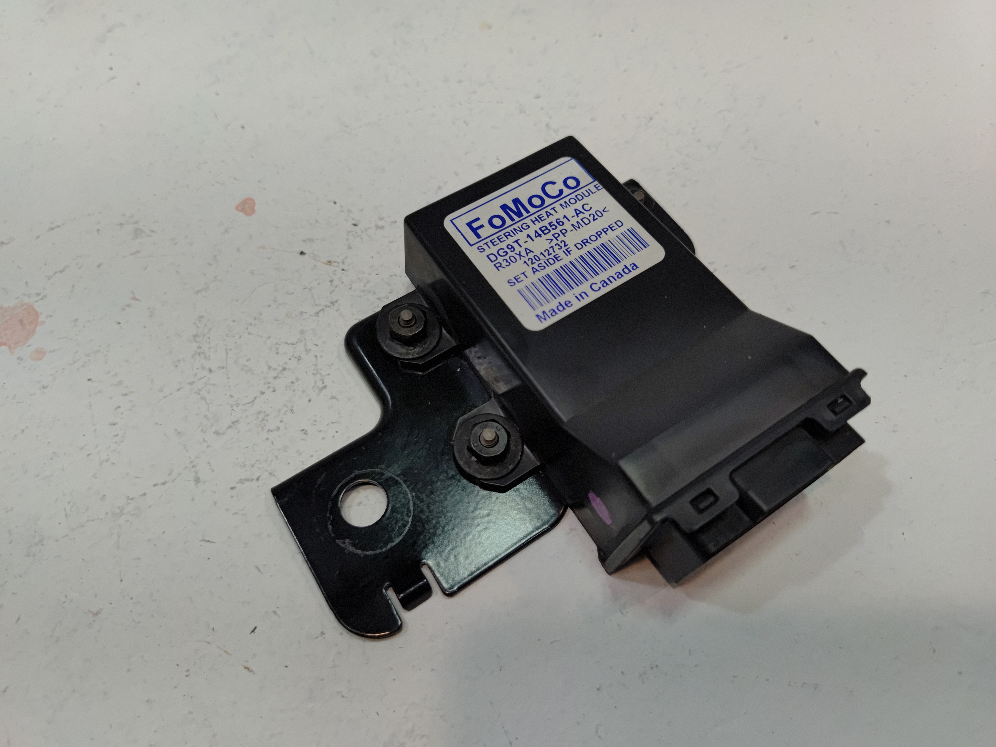 2016-2019 FORD EXPLORER HEATED STEERING WHEEL CONTROL MODULE W/ BRACKET OEM