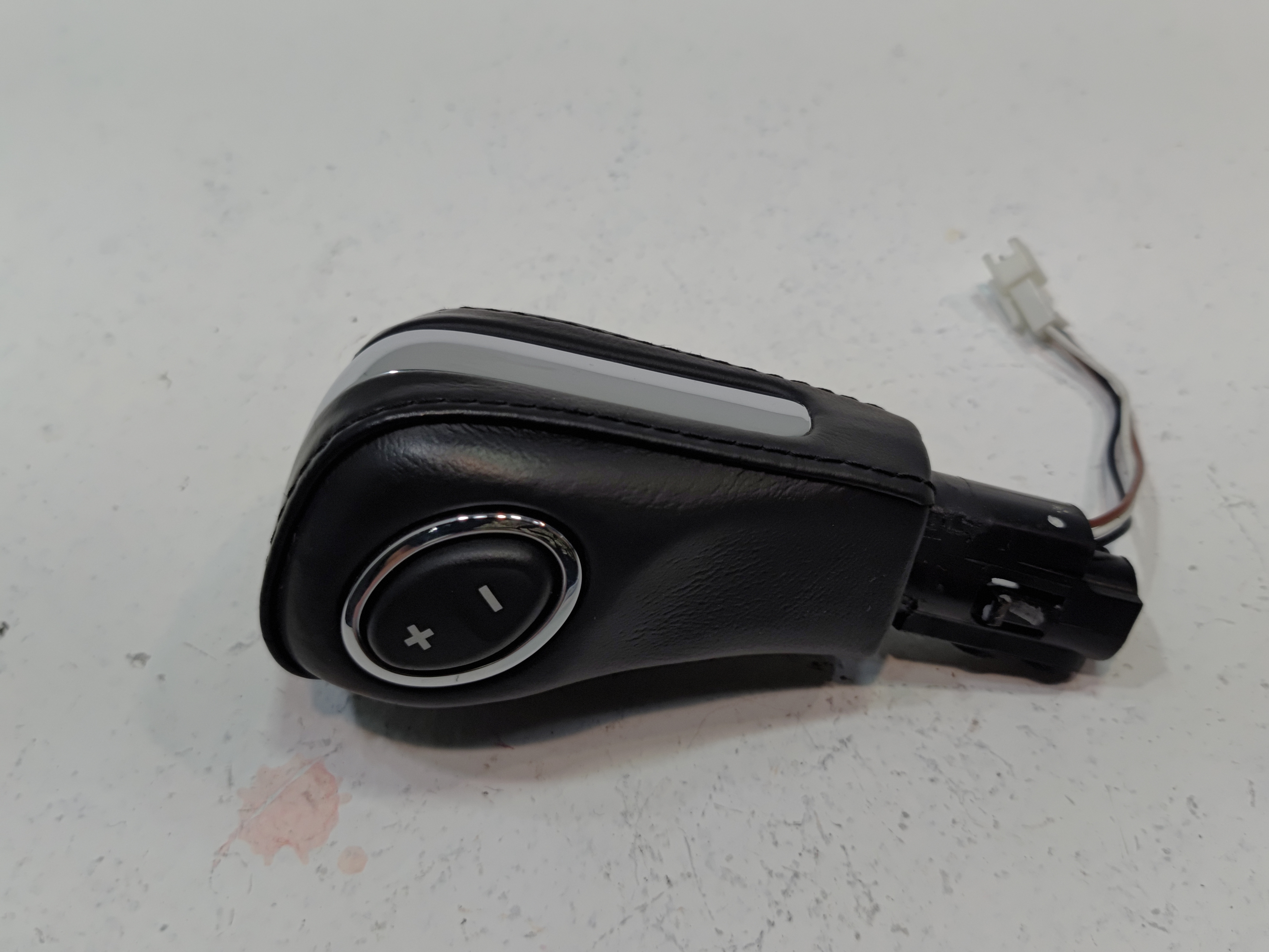 2018-2019 FORD EXPLORER TRANSMISSION GEAR SHIFT SHIFTER KNOB HANDLE SWITCH OEM