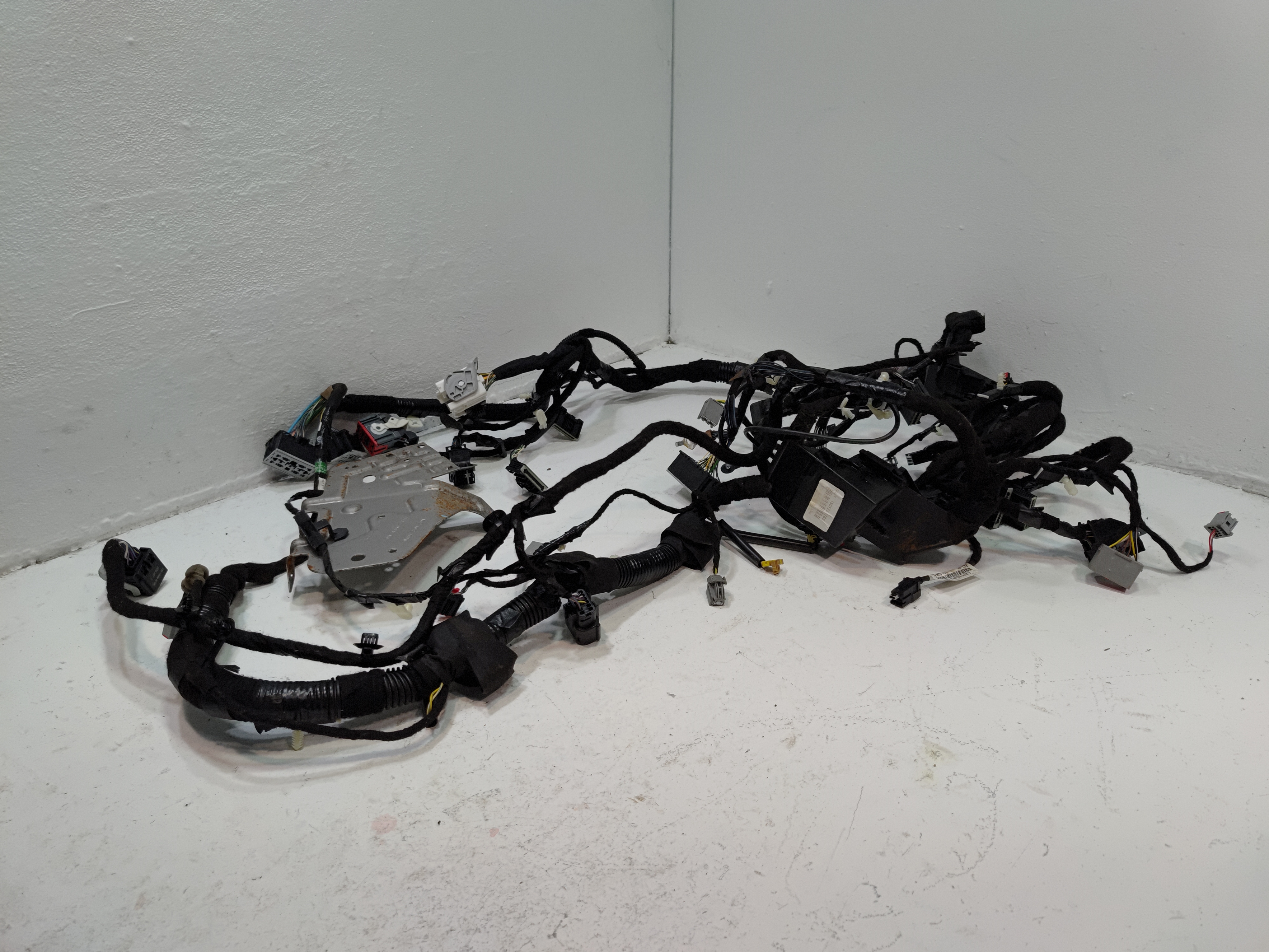 FORD EXPLORER DASHBOARD INSTRUMENT PANEL WIRE WIRING HARNESS OEM 2018 FORD EXPLORER DASHBOARD INSTRUMENT PANEL WIRE WIRING HARNESS OEM 2018