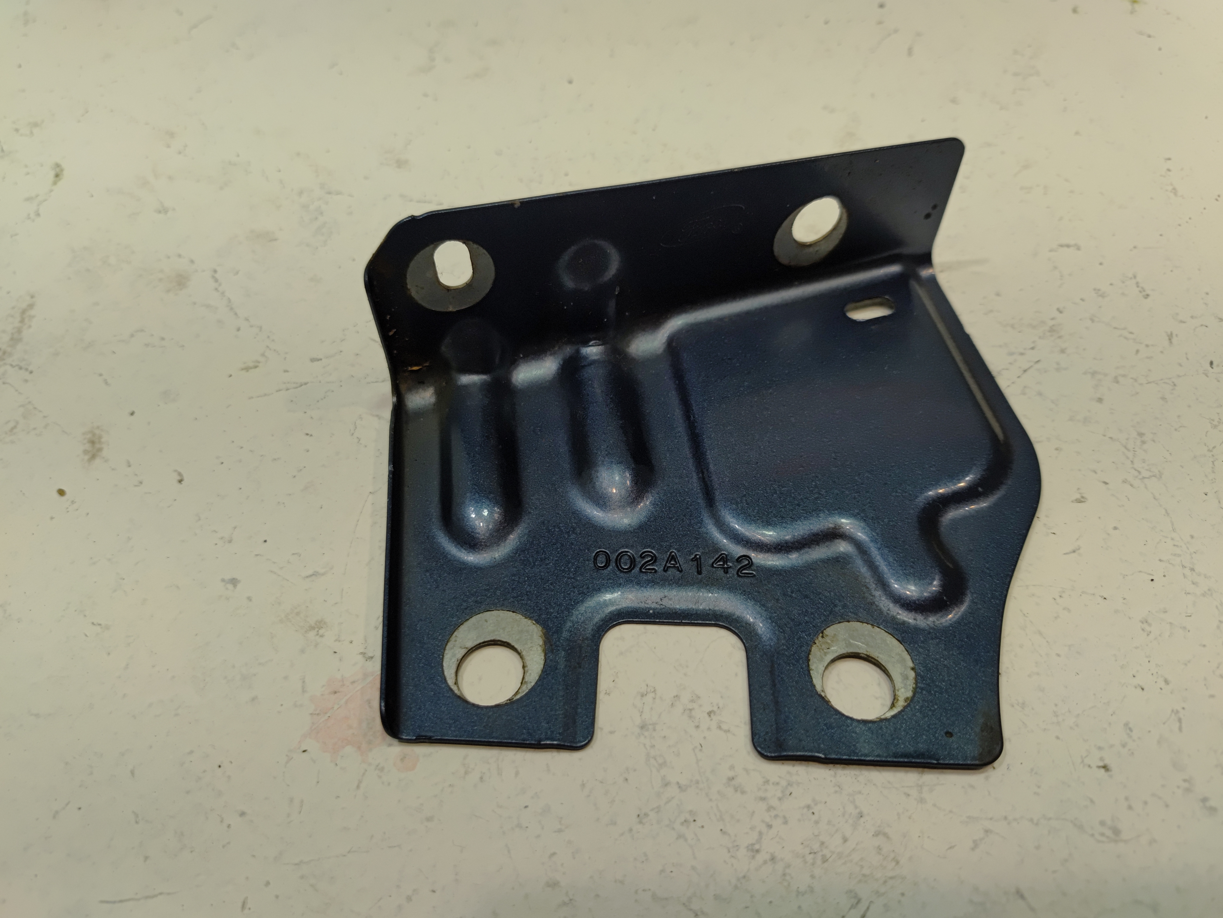 2011-2019 FORD EXPLORER FRONT RIGHT PASSENGER SIDE BRACKET FENDER SUPPORT OEM