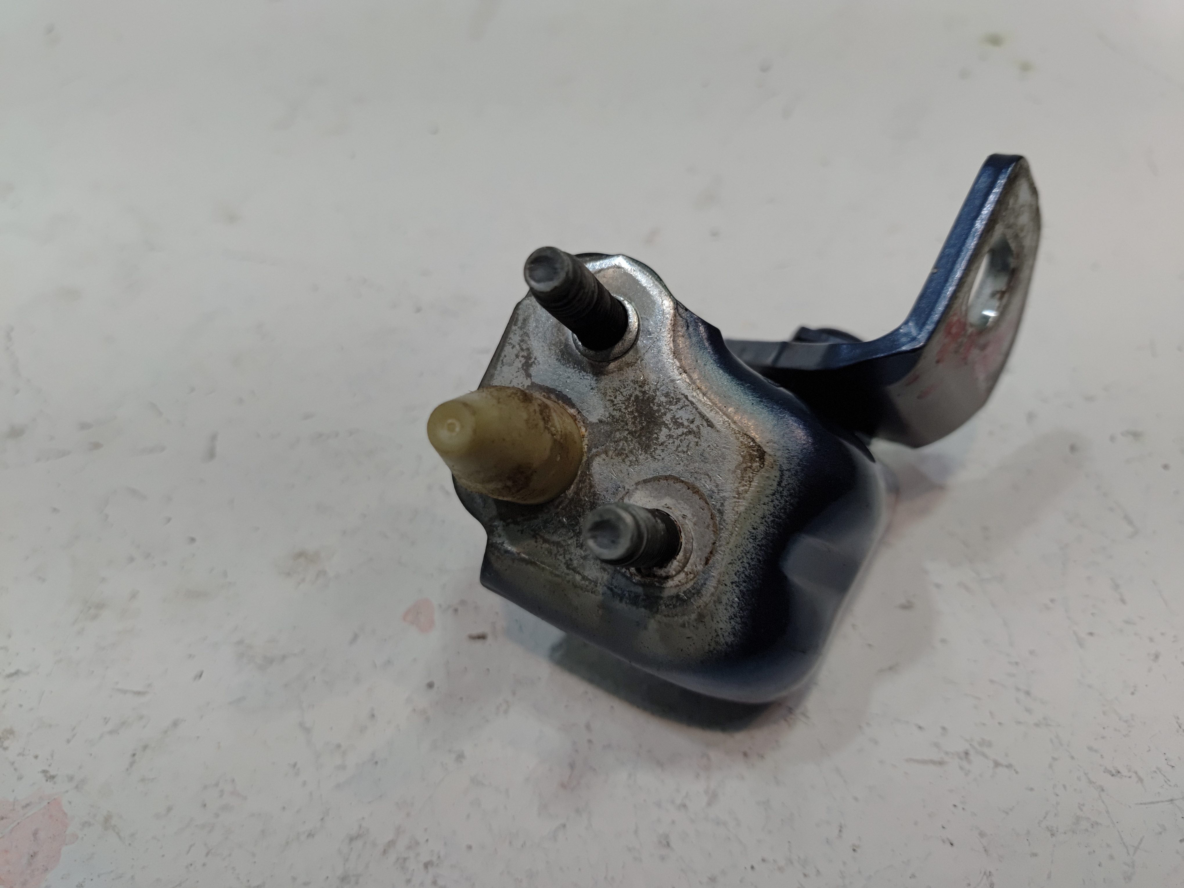 2011-2019 FORD EXPLORER REAR RIGHT PASSENGER SIDE DOOR HINGE UPPER OEM