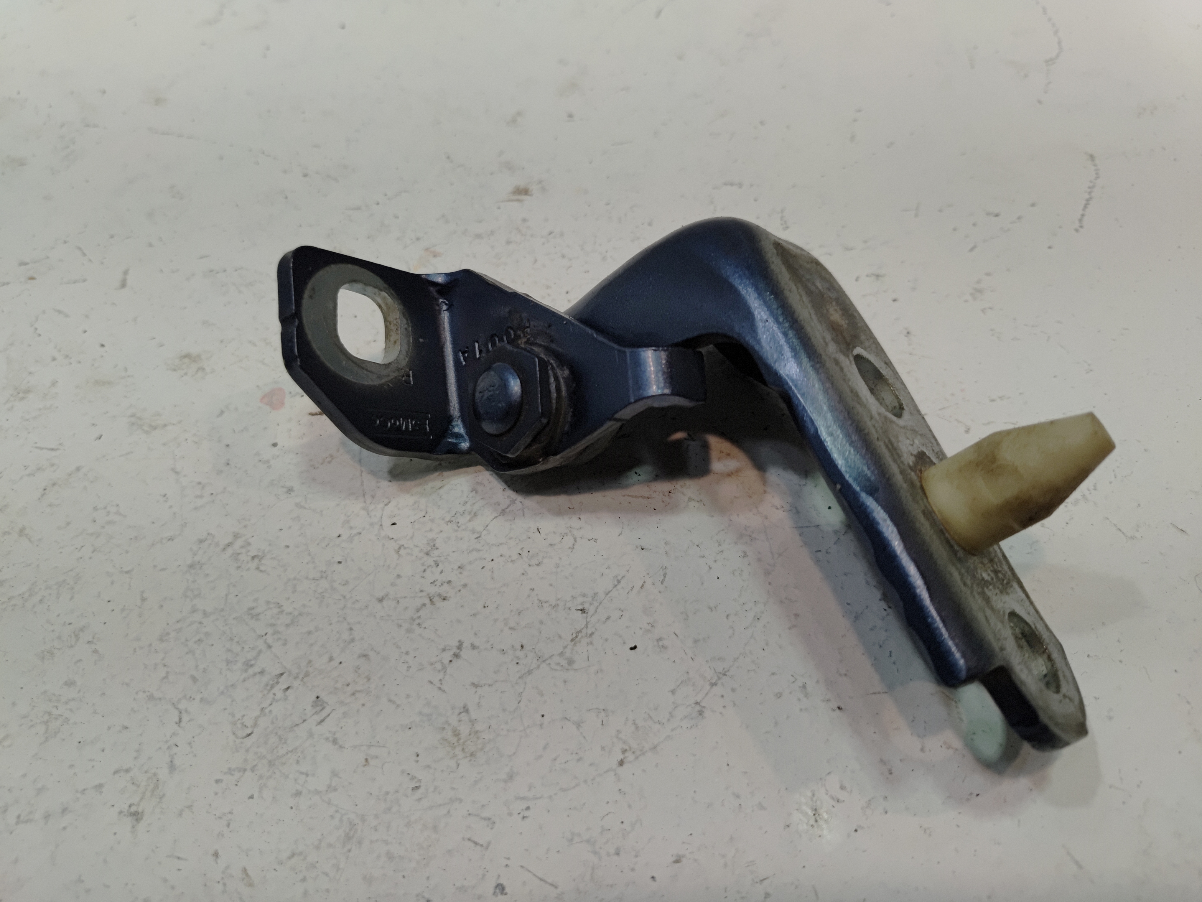 2011-2019 FORD EXPLORER FRONT RIGHT PASSENGER SIDE DOOR HINGE UPPER OEM
