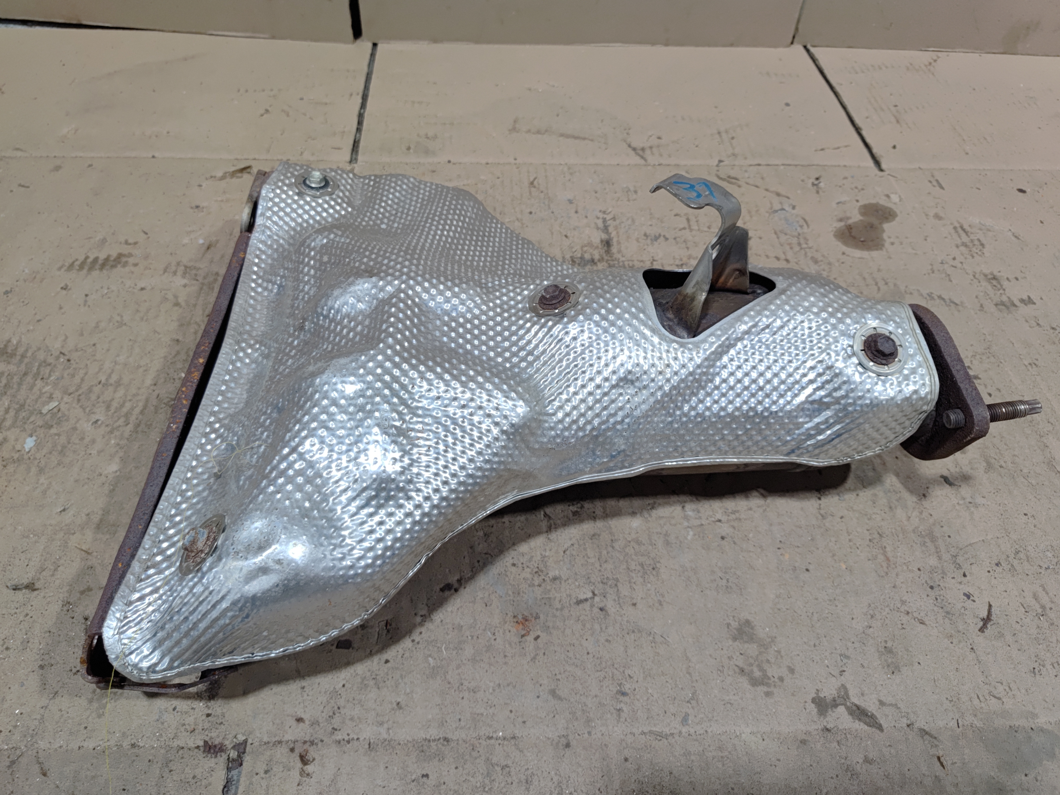 2019-2022 Toyota RAV4 2.5L Rear Exhaust Manifold Assembly OEM