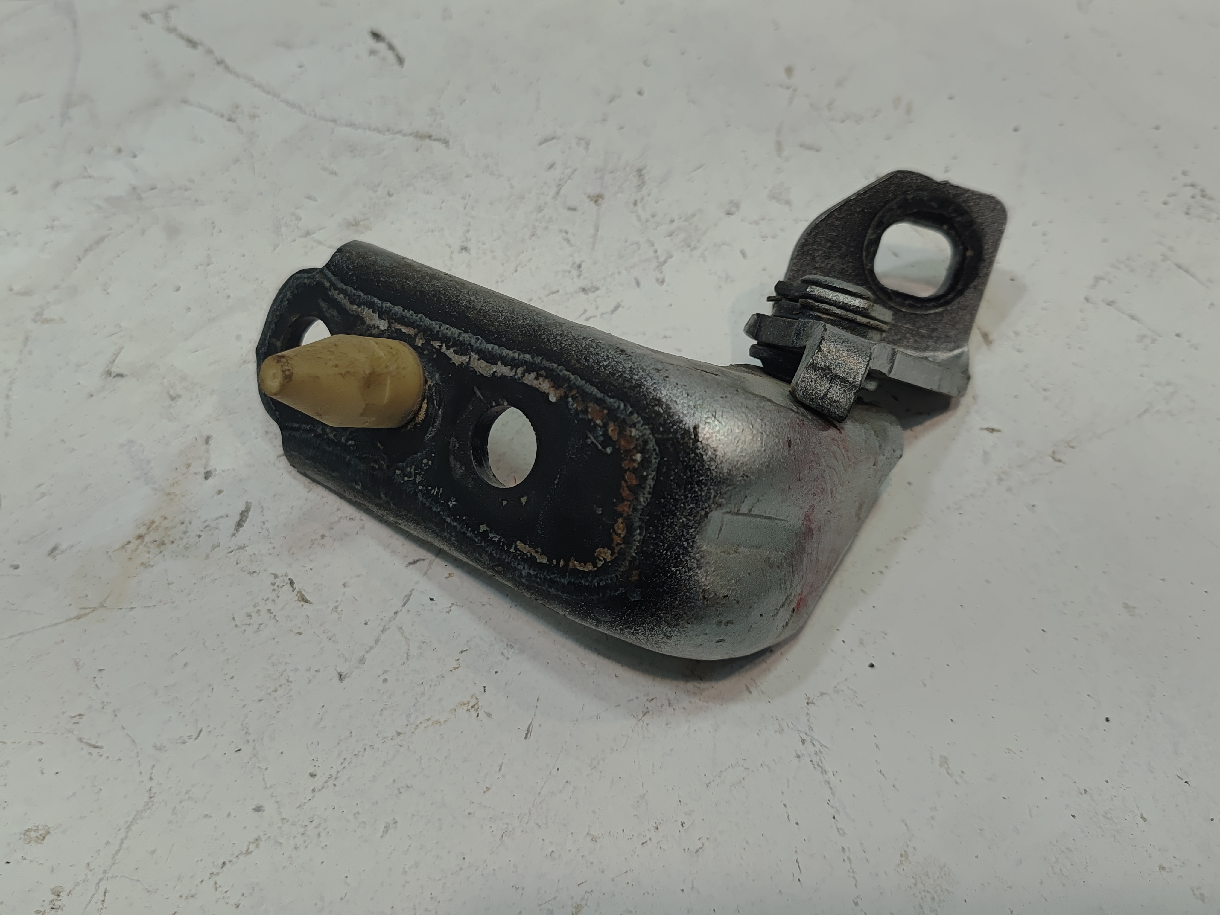 2015-2025 Ford А-150 Front Right Passenger Door Upper Hinge OEM