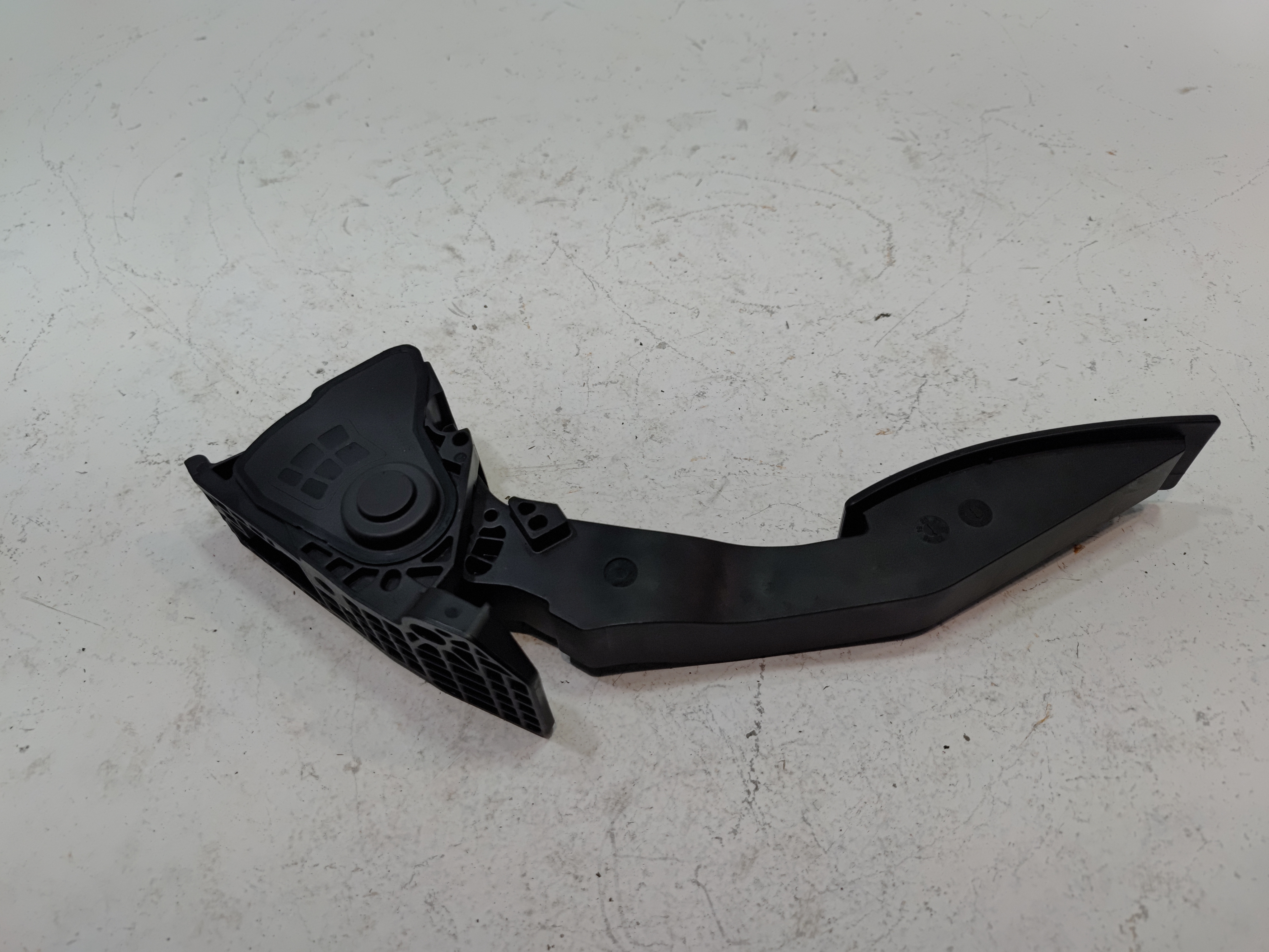 2024-2025 Buick Envista Accelerator Gas Pedal w/Travel Sensor OEM