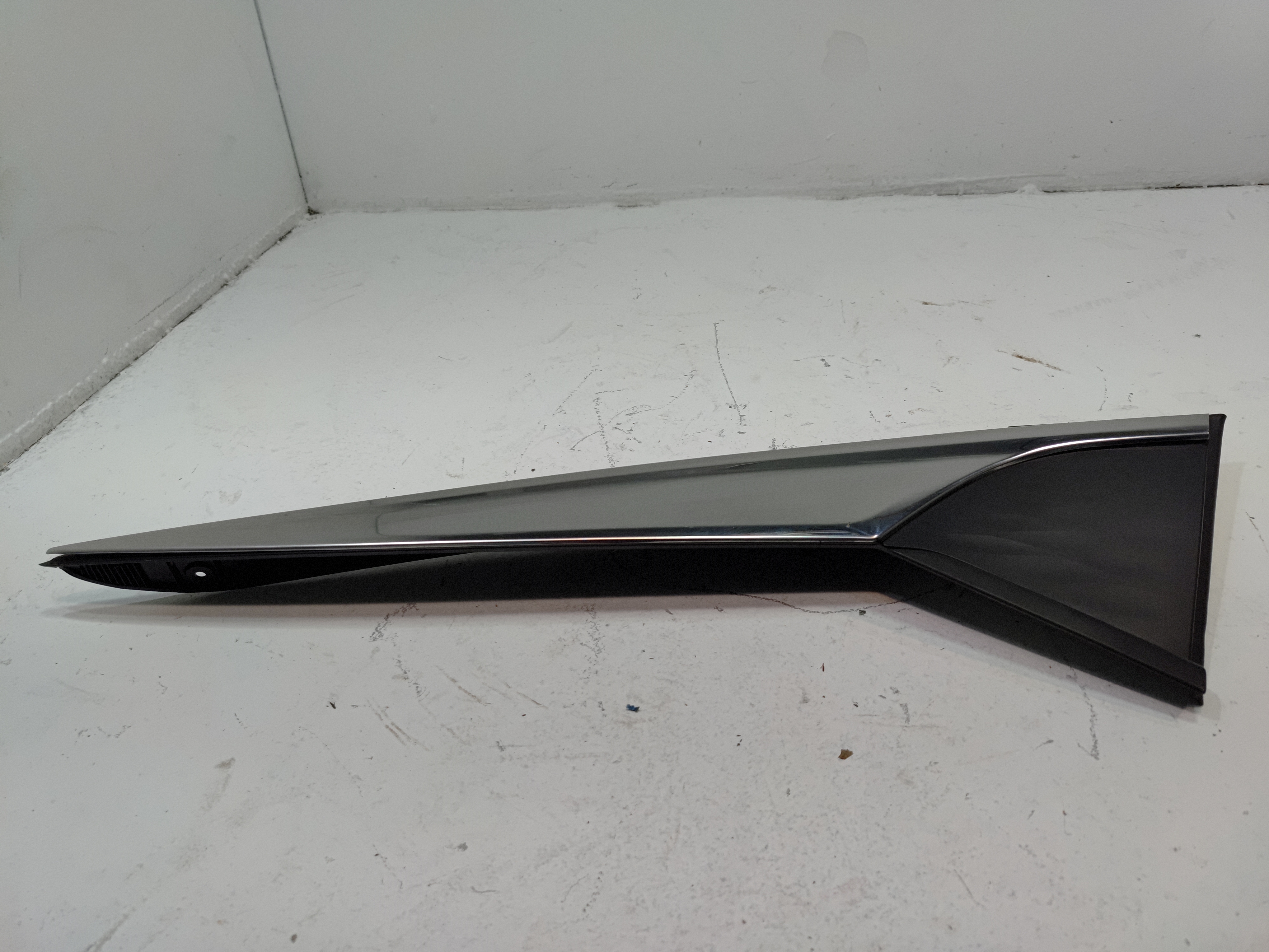 2024-25 Buick Envista Preferred Rear Passenger Side Quarter Applique Molding OEM